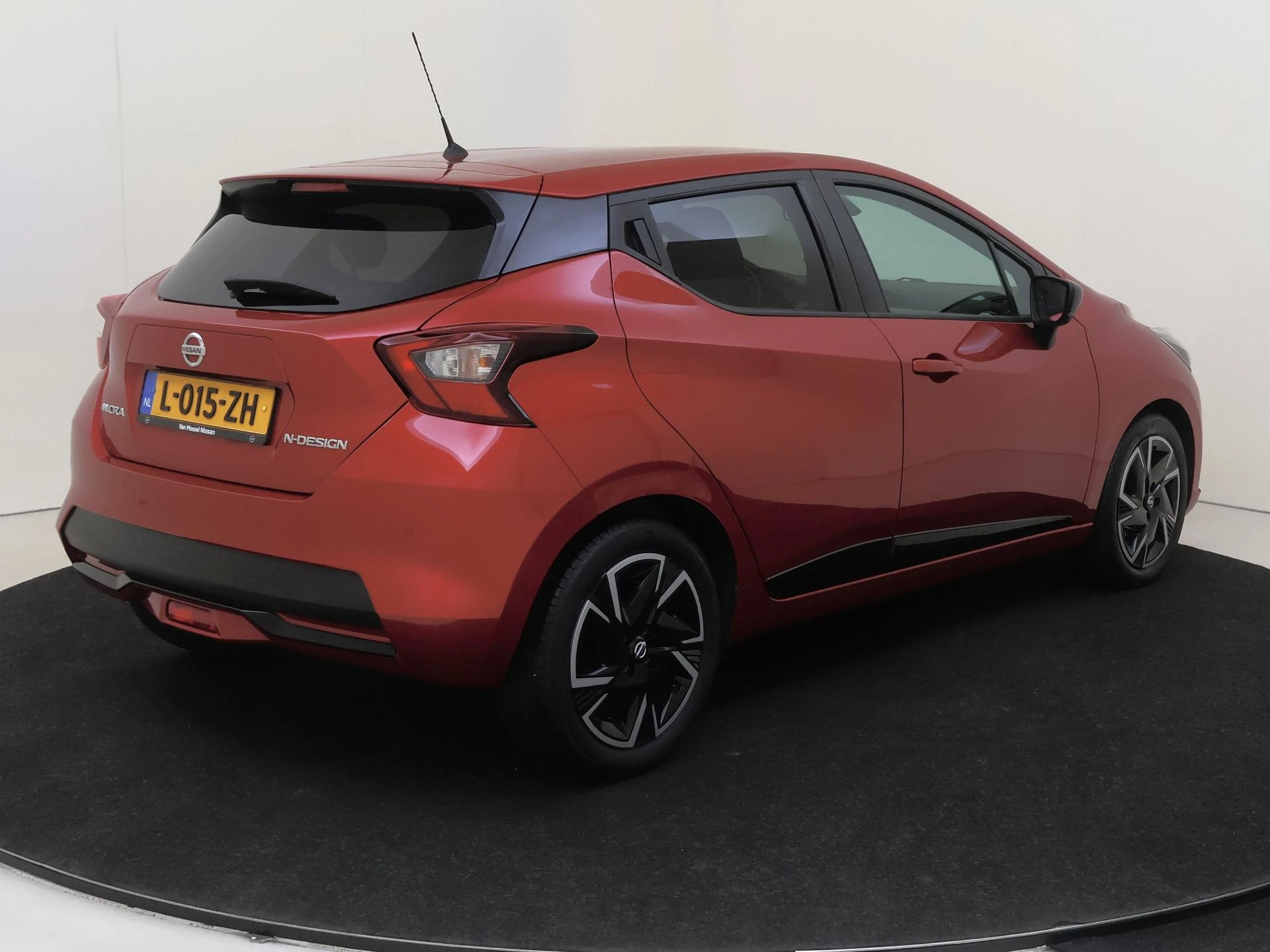 Nissan-Micra-image-3
