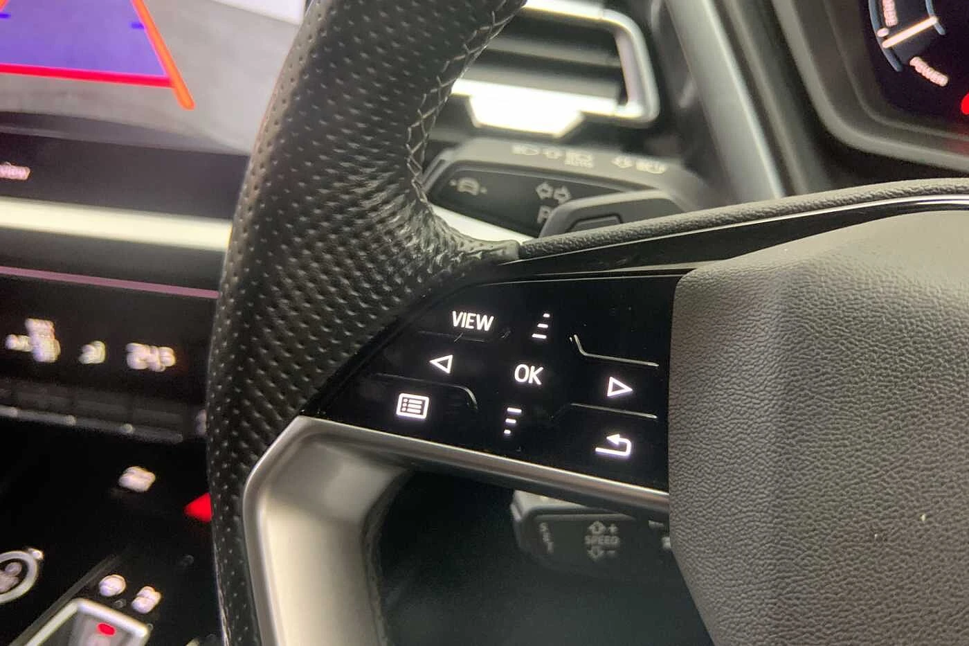 Audi-Q4 e-tron-image-28