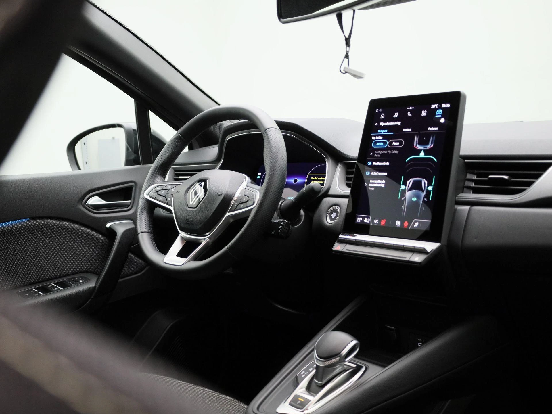 Renault-Captur-image-35