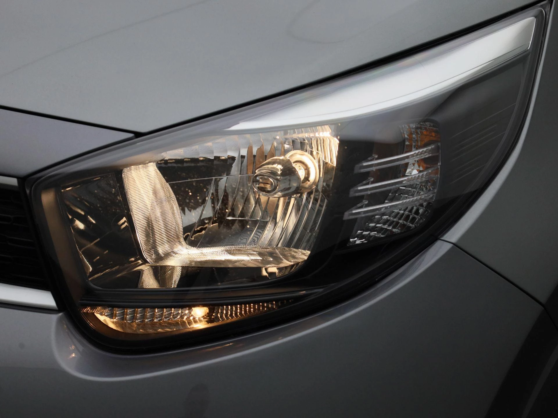 Kia-Picanto-image-12