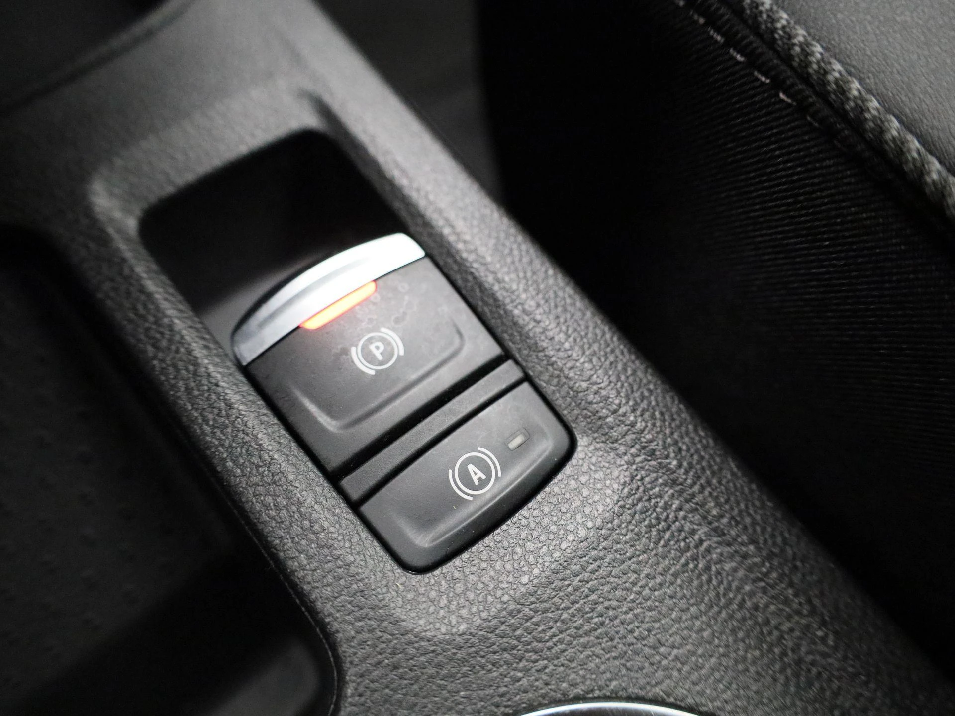 Renault-Captur-image-24
