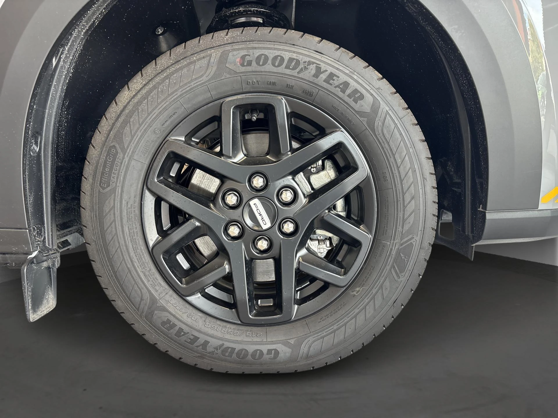 Ford-Transit Custom-image-5