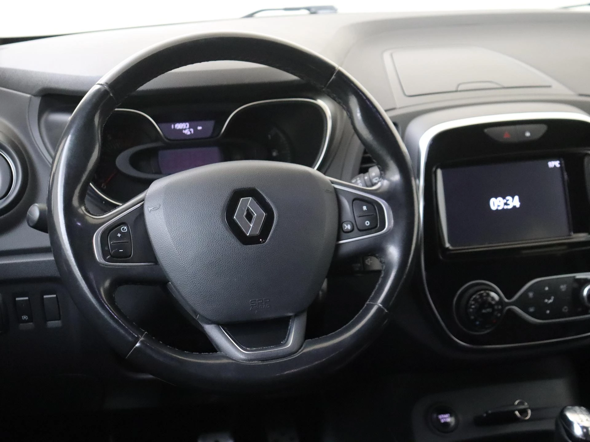 Renault-Captur-image-13