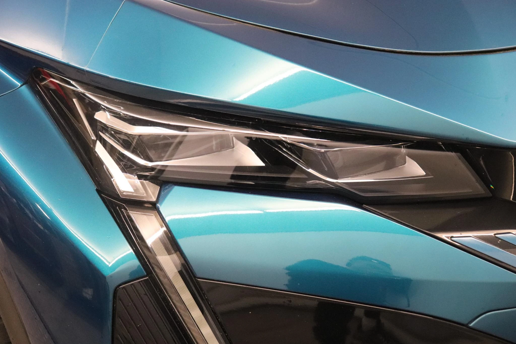 Peugeot-408-image-7