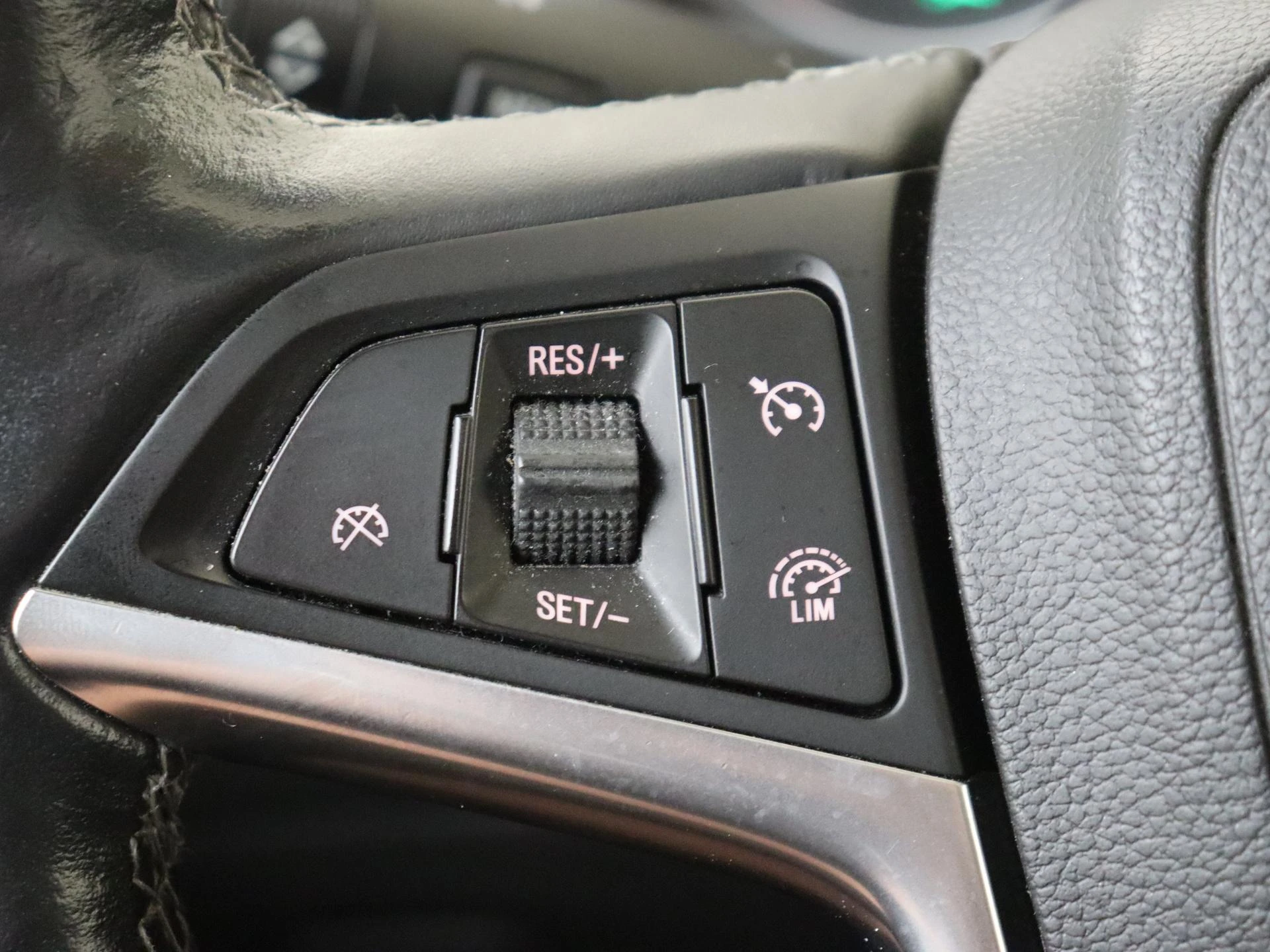 Opel-Mokka-image-15