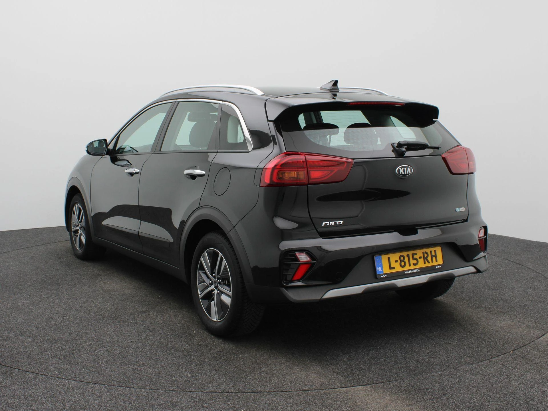 Kia-Niro-image-1