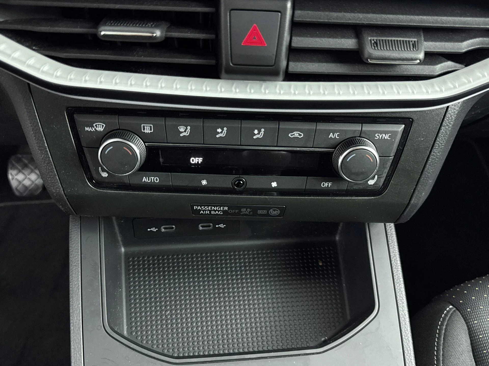 SEAT-Ibiza-image-16