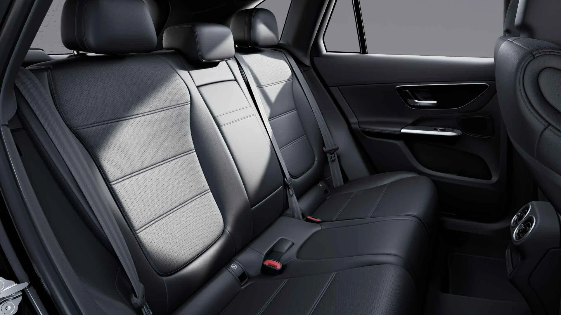 Mercedes-Benz-GLC-image-10