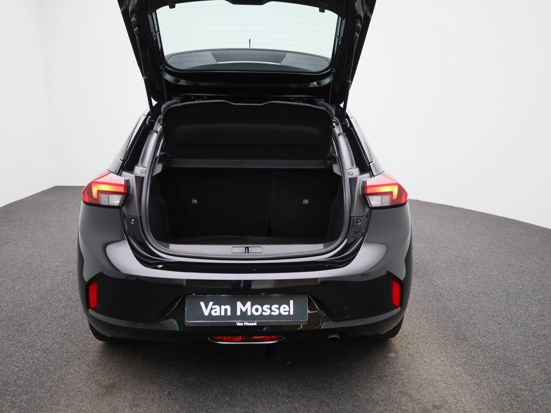 Opel-Corsa-image-10