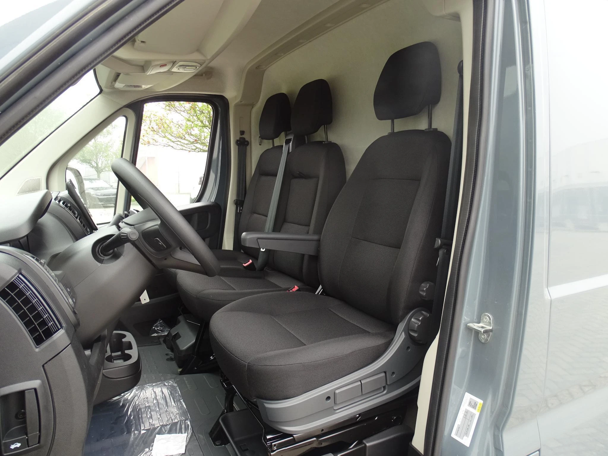 Opel Movano 3500 2.2 L Turbo D 103kW L3H2 Heavy