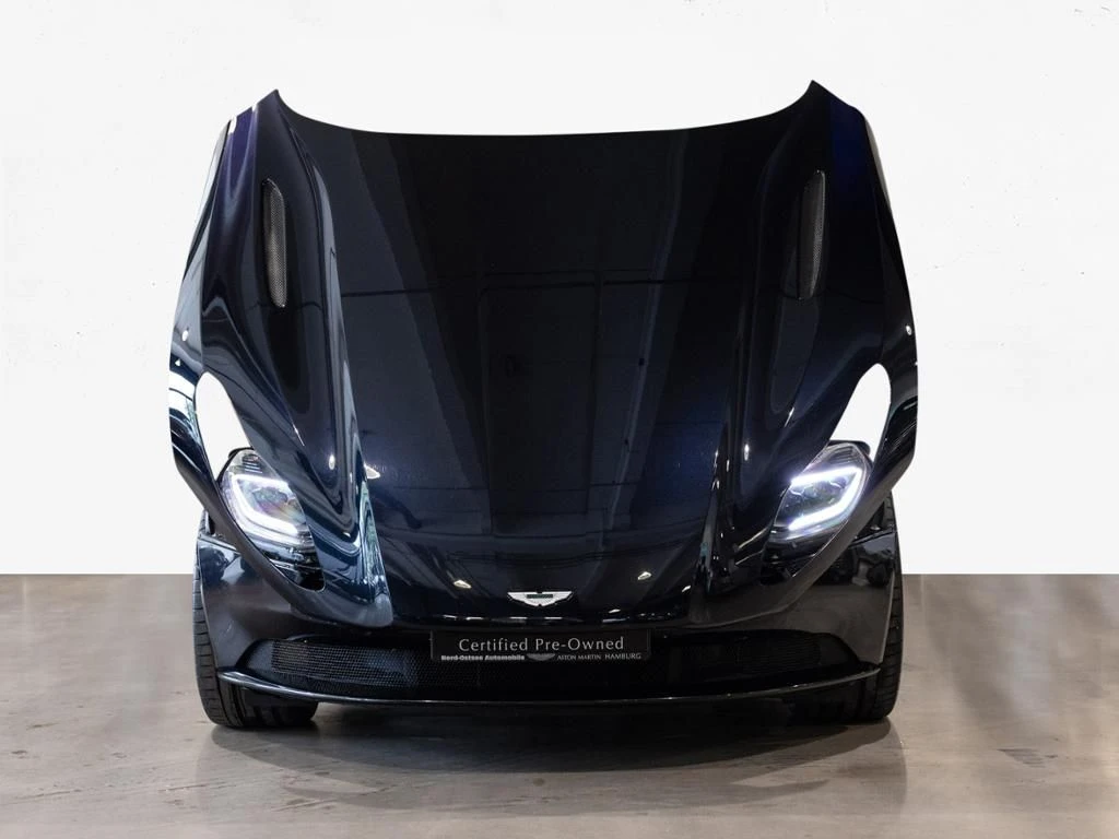 Aston Martin-DB11-image-13