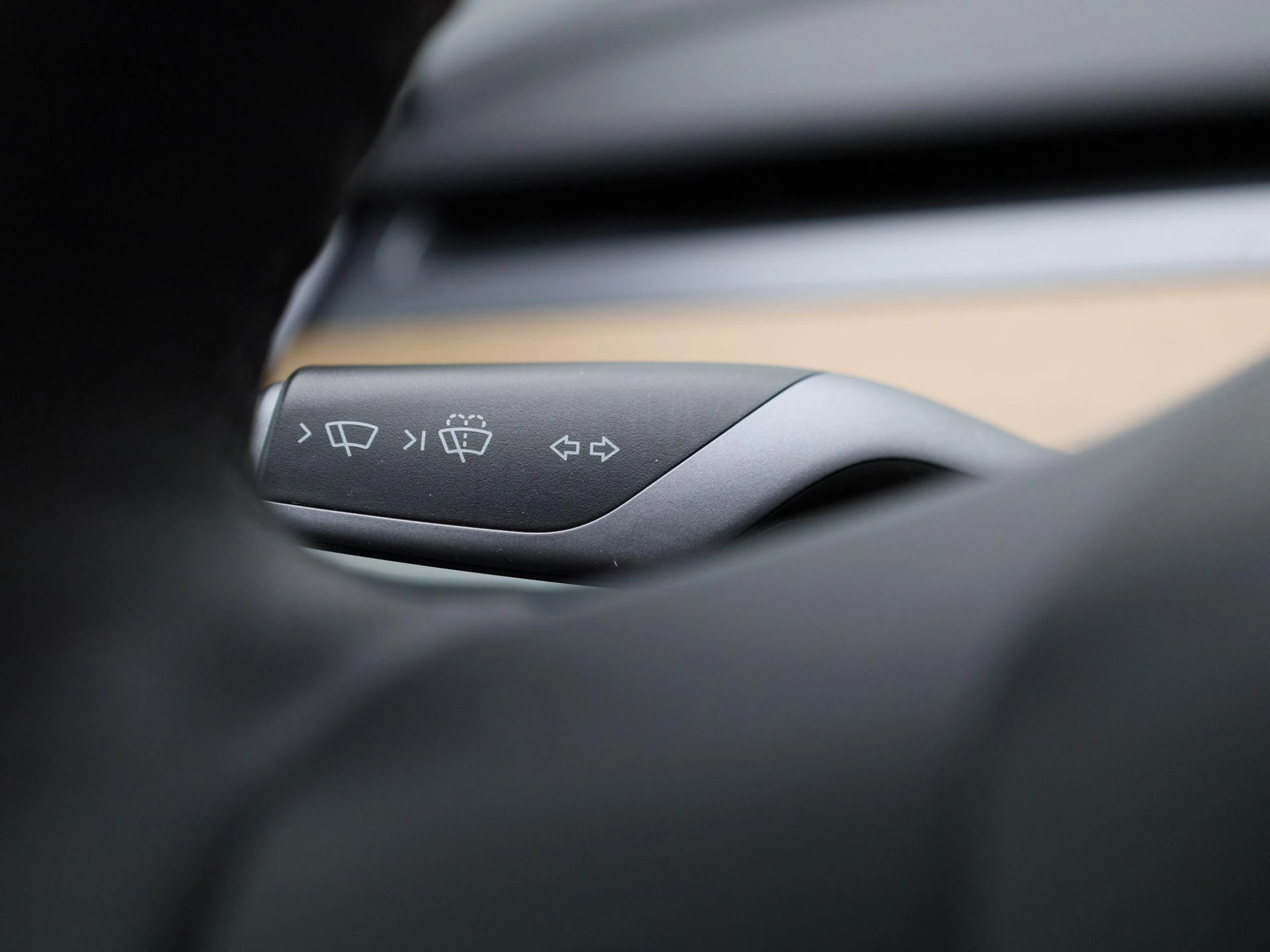 Tesla-Model Y-image-23