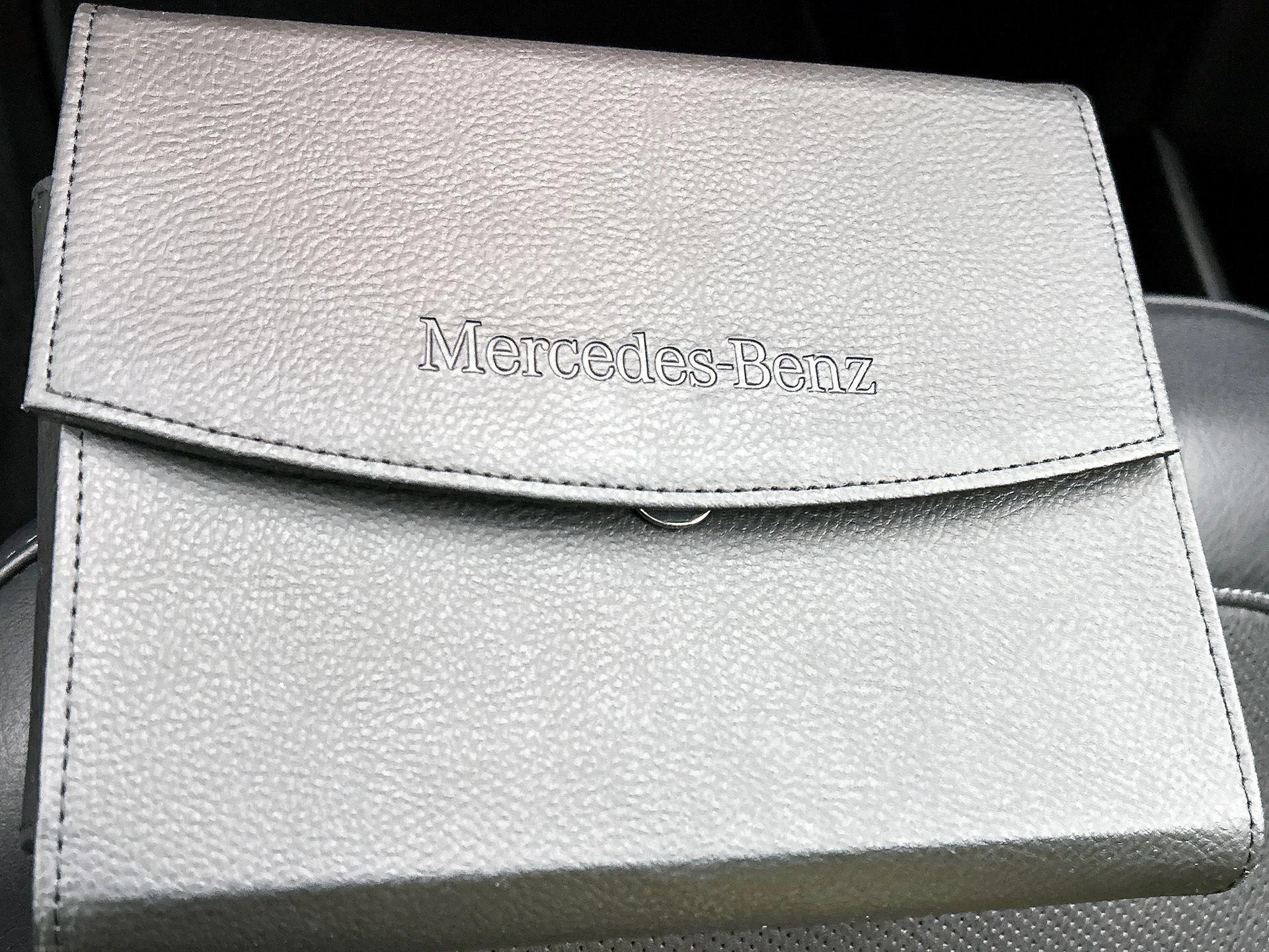 Mercedes-Benz-GLE-image-40