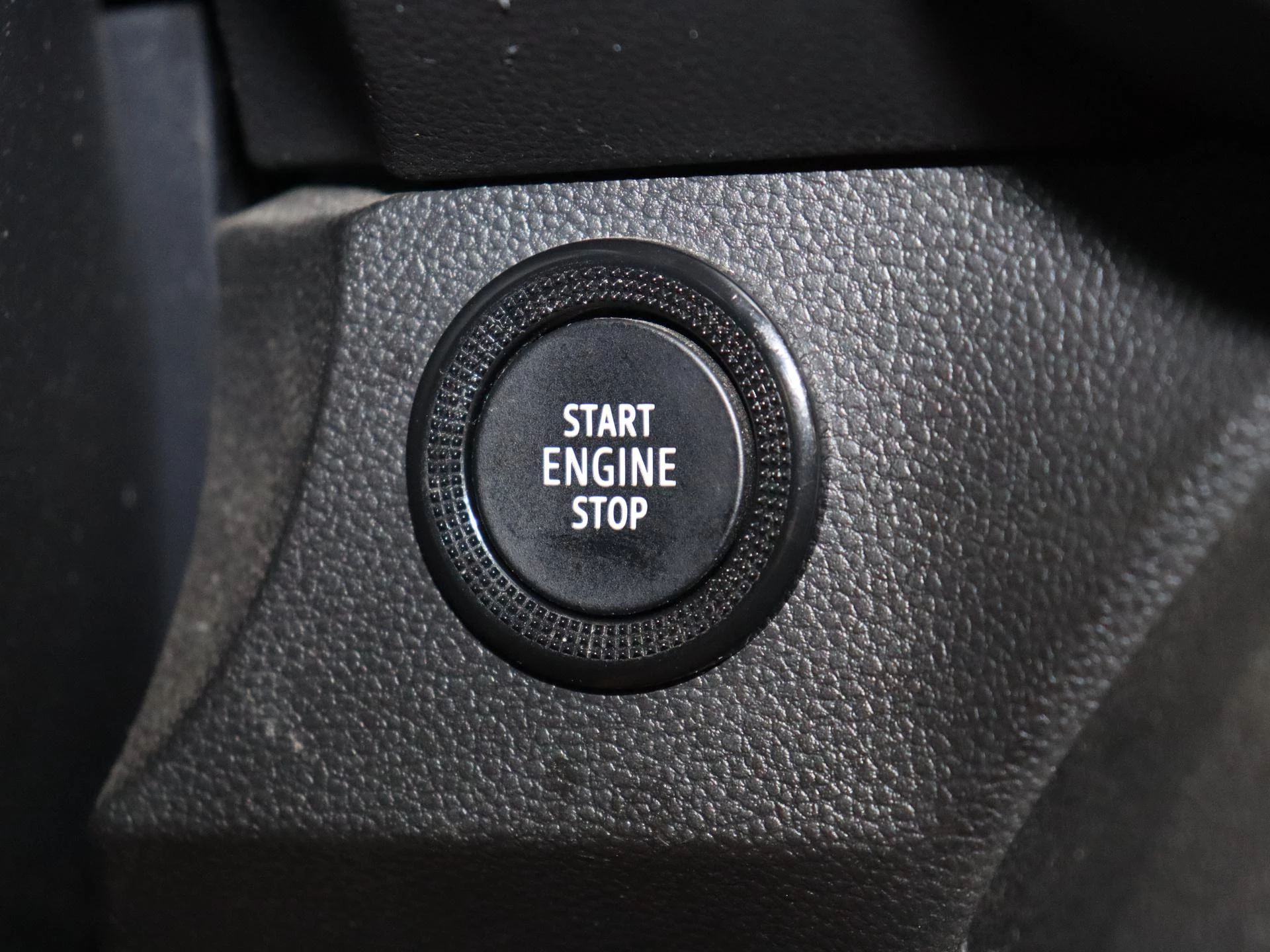 Dacia-Sandero Stepway-image-19