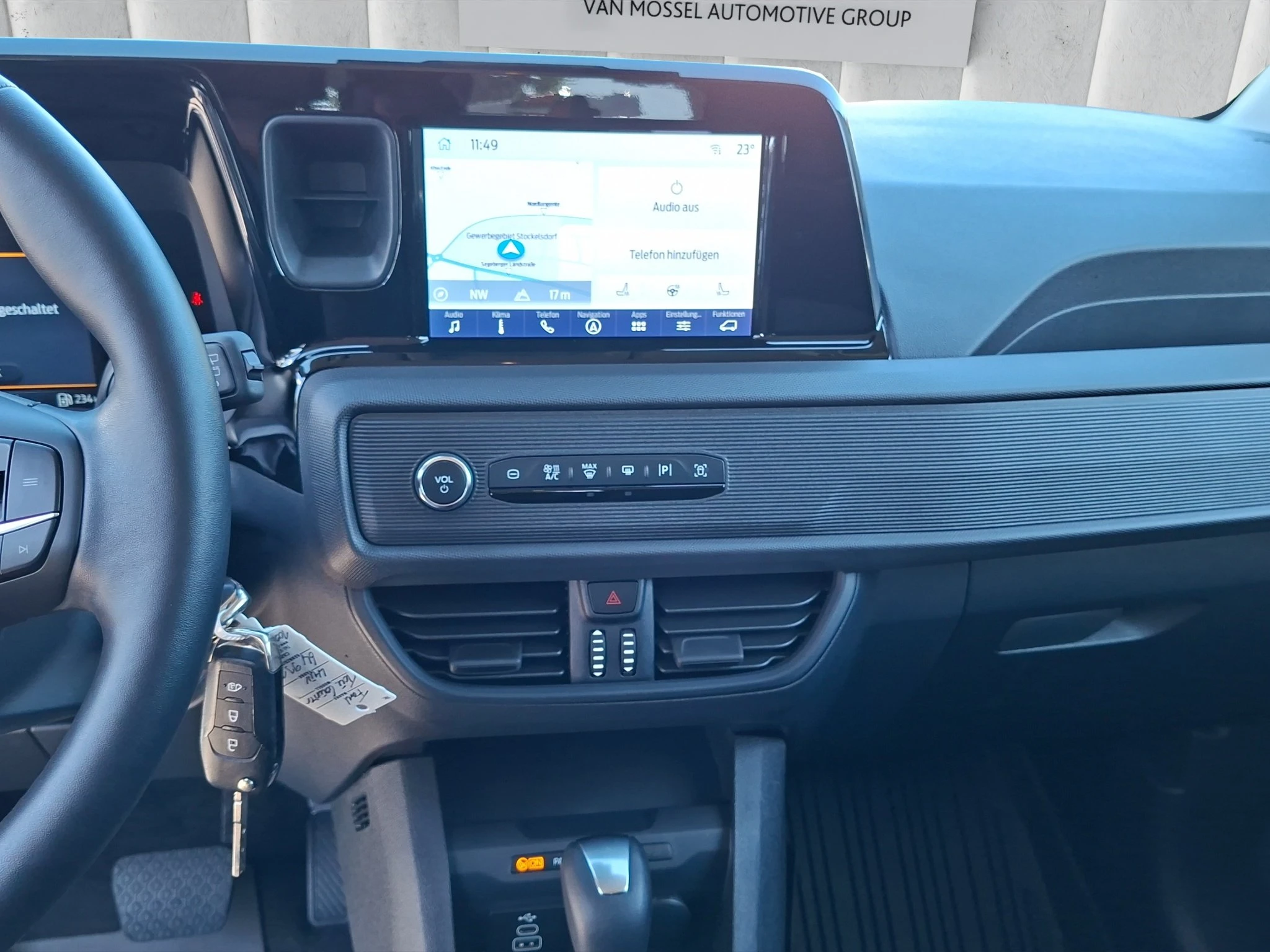 Ford-Tourneo Courier-image-14