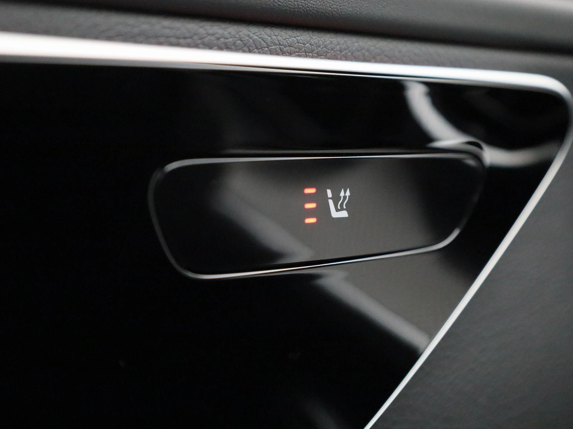 Mercedes-Benz-Classe C-image-34
