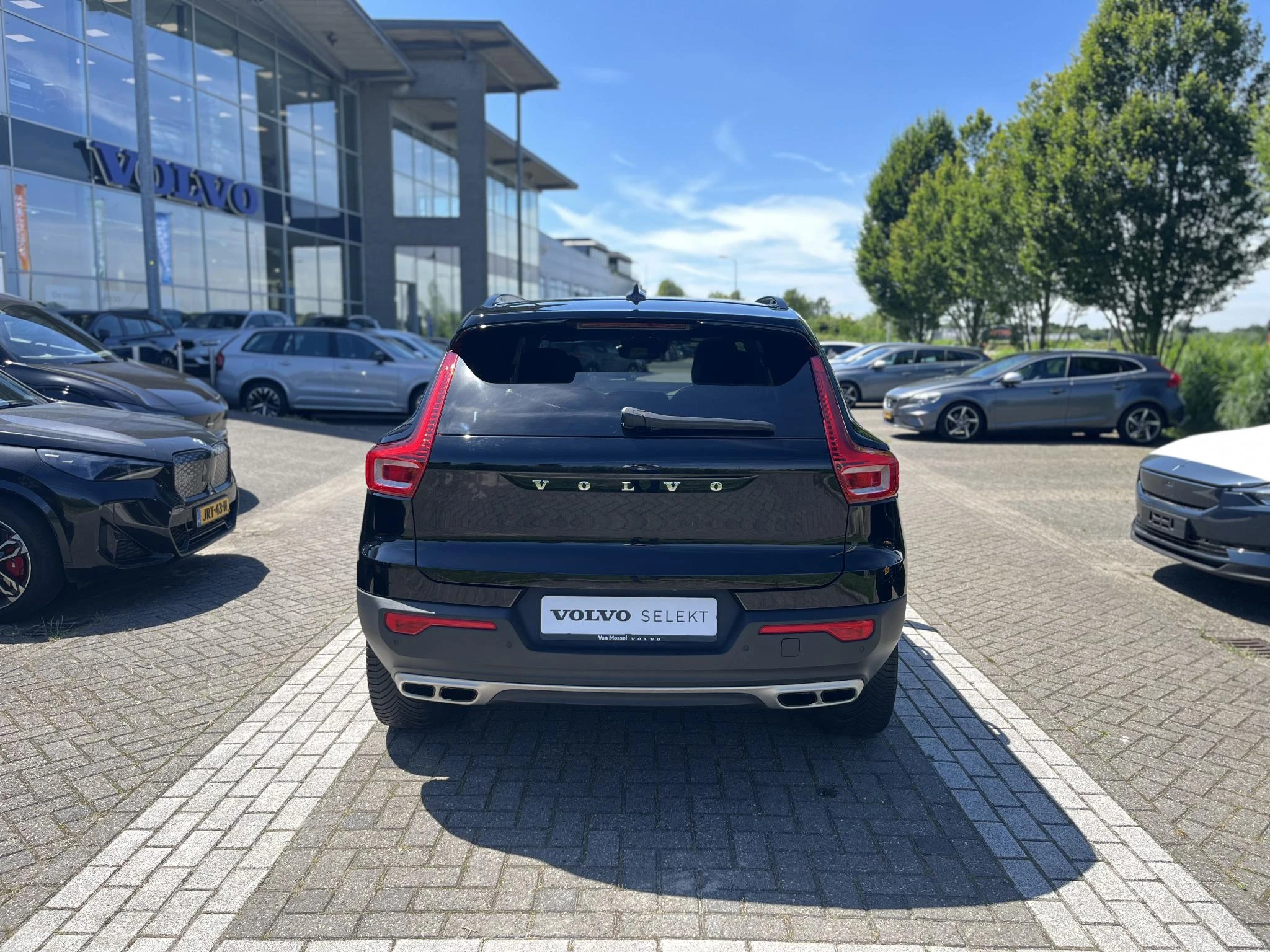 Volvo-XC40-image-13