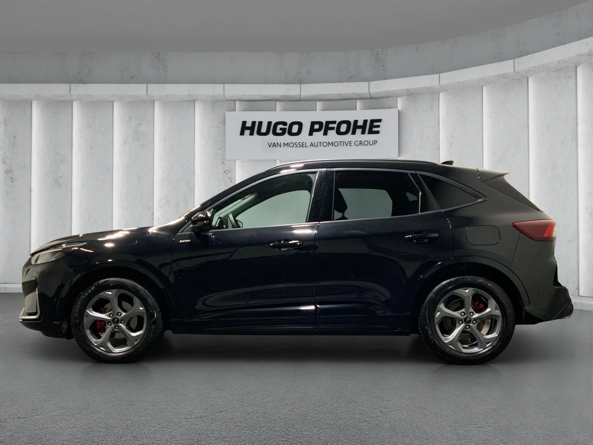 Ford Kuga ST-Line X Aut.*PANO*AHK*360GRAD*LED-MATRIX*NAVI*GRA*WINTER-PKT.