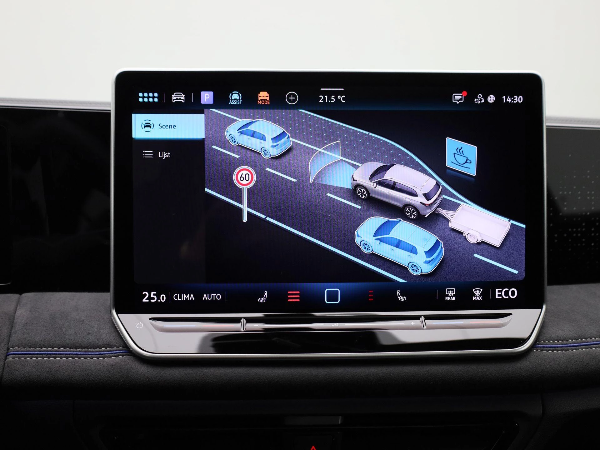 Volkswagen-Tiguan-image-30
