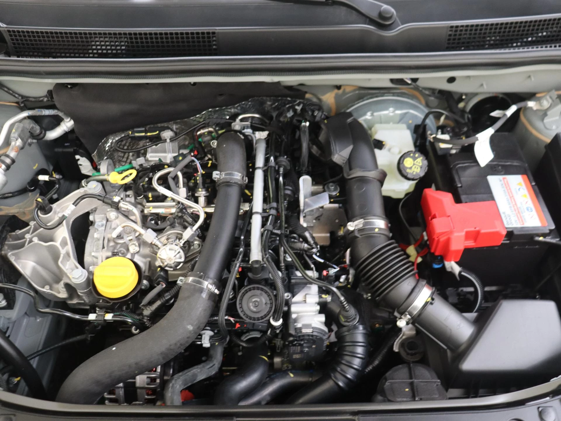 Dacia-Sandero Stepway-image-4