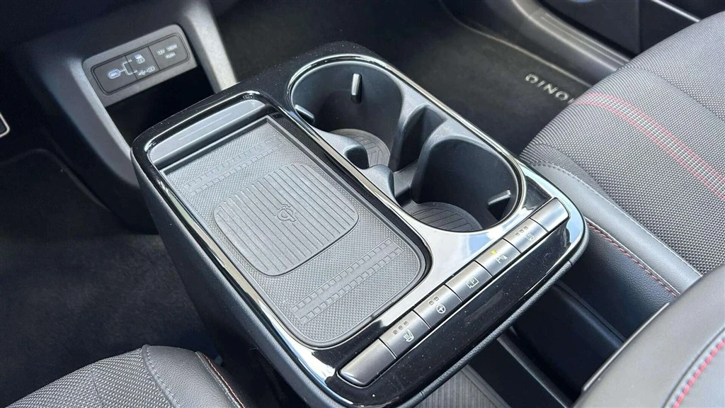 Hyundai-IONIQ 5-image-18