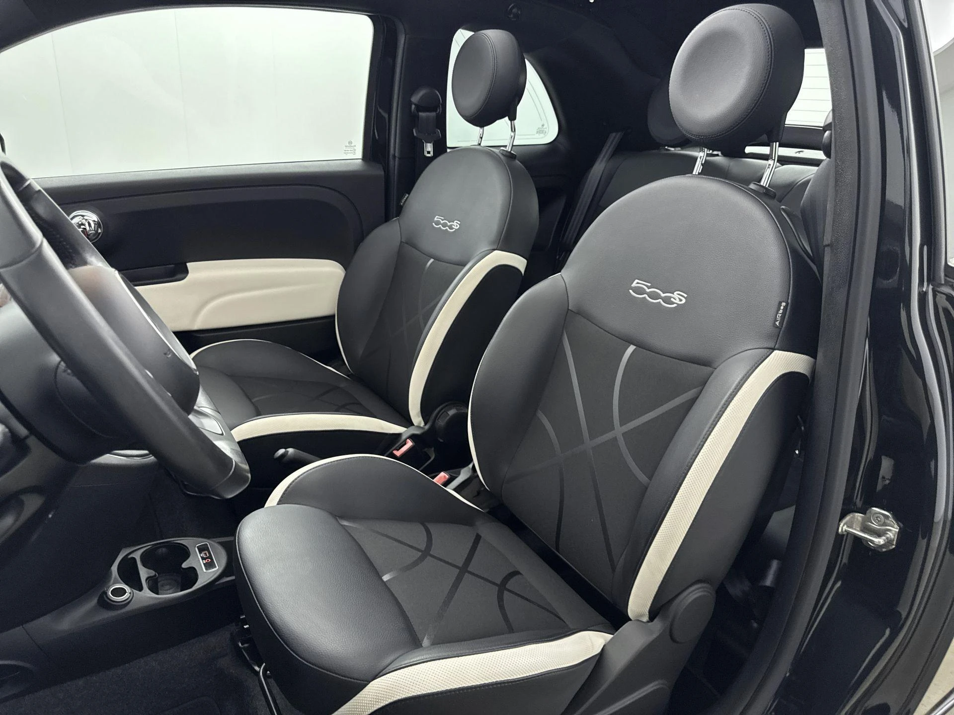 Fiat-500C-image-16