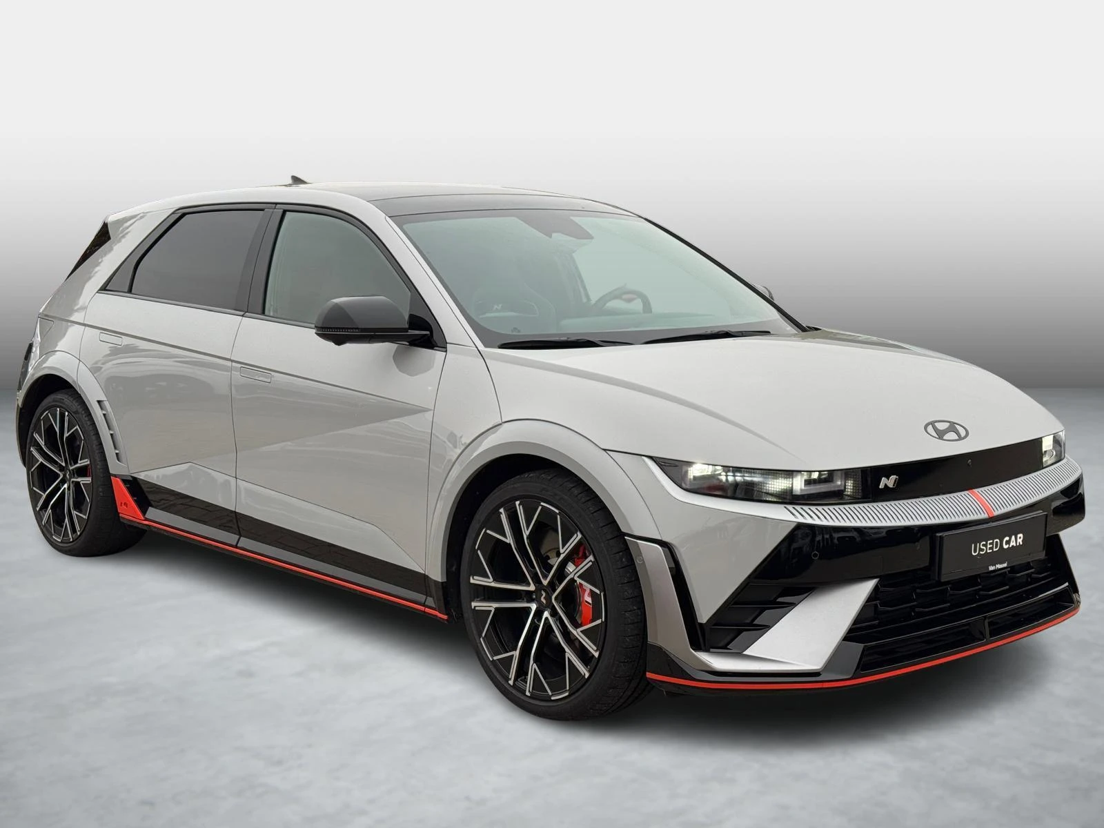 Hyundai-IONIQ 5-image-4