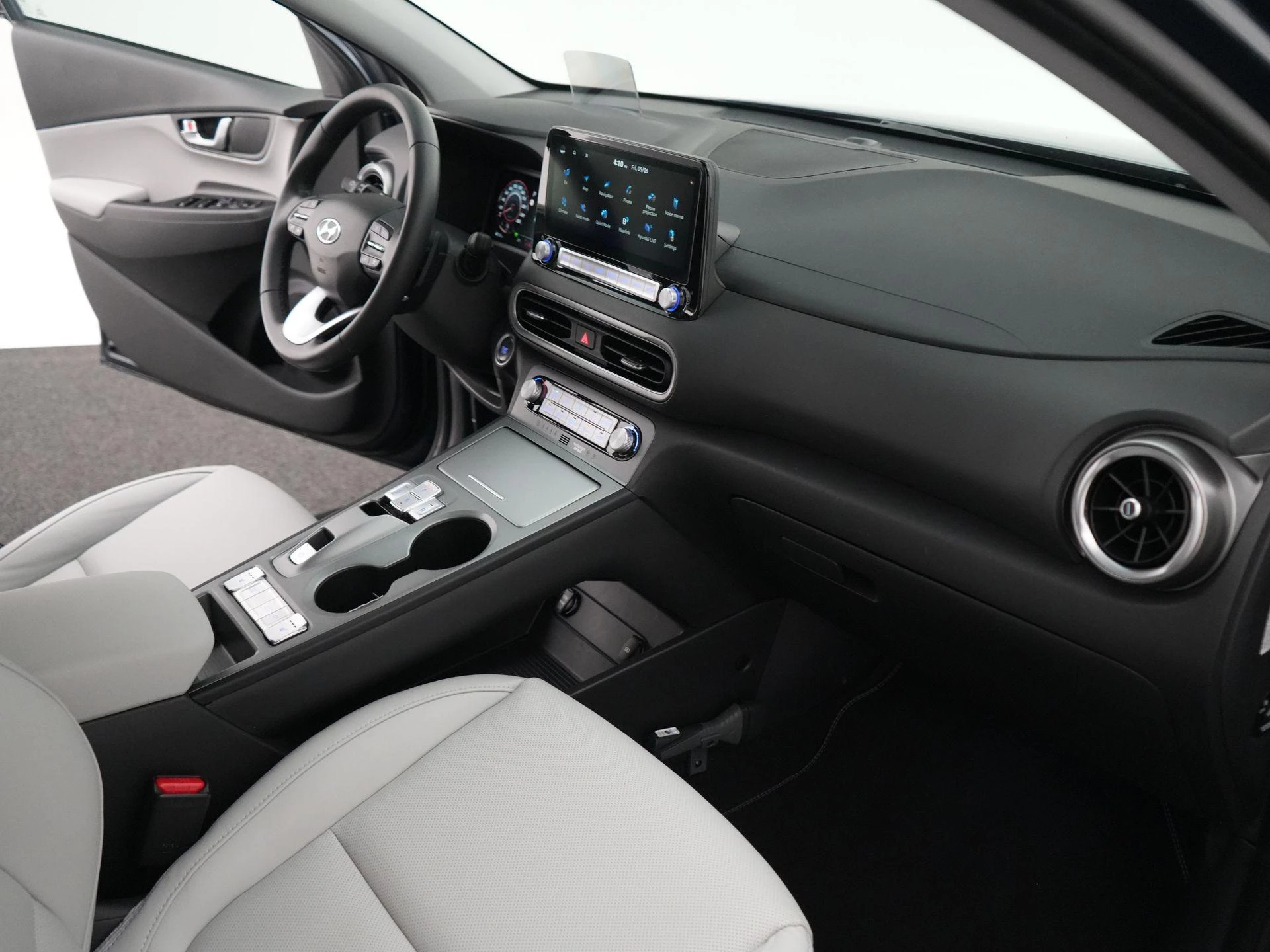 Hyundai Kona EV Business 64 kWh
