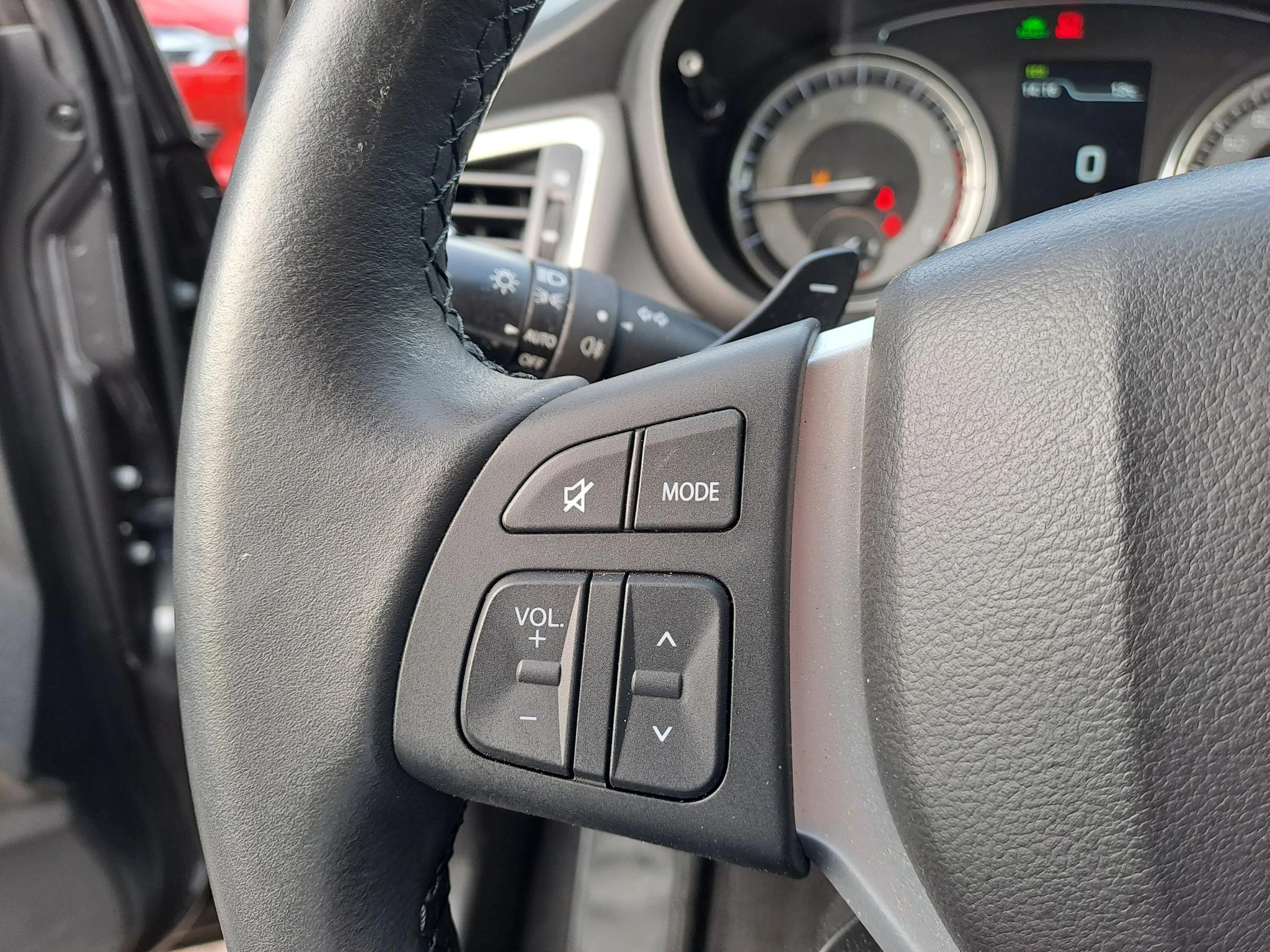 Suzuki-S-Cross-image-23