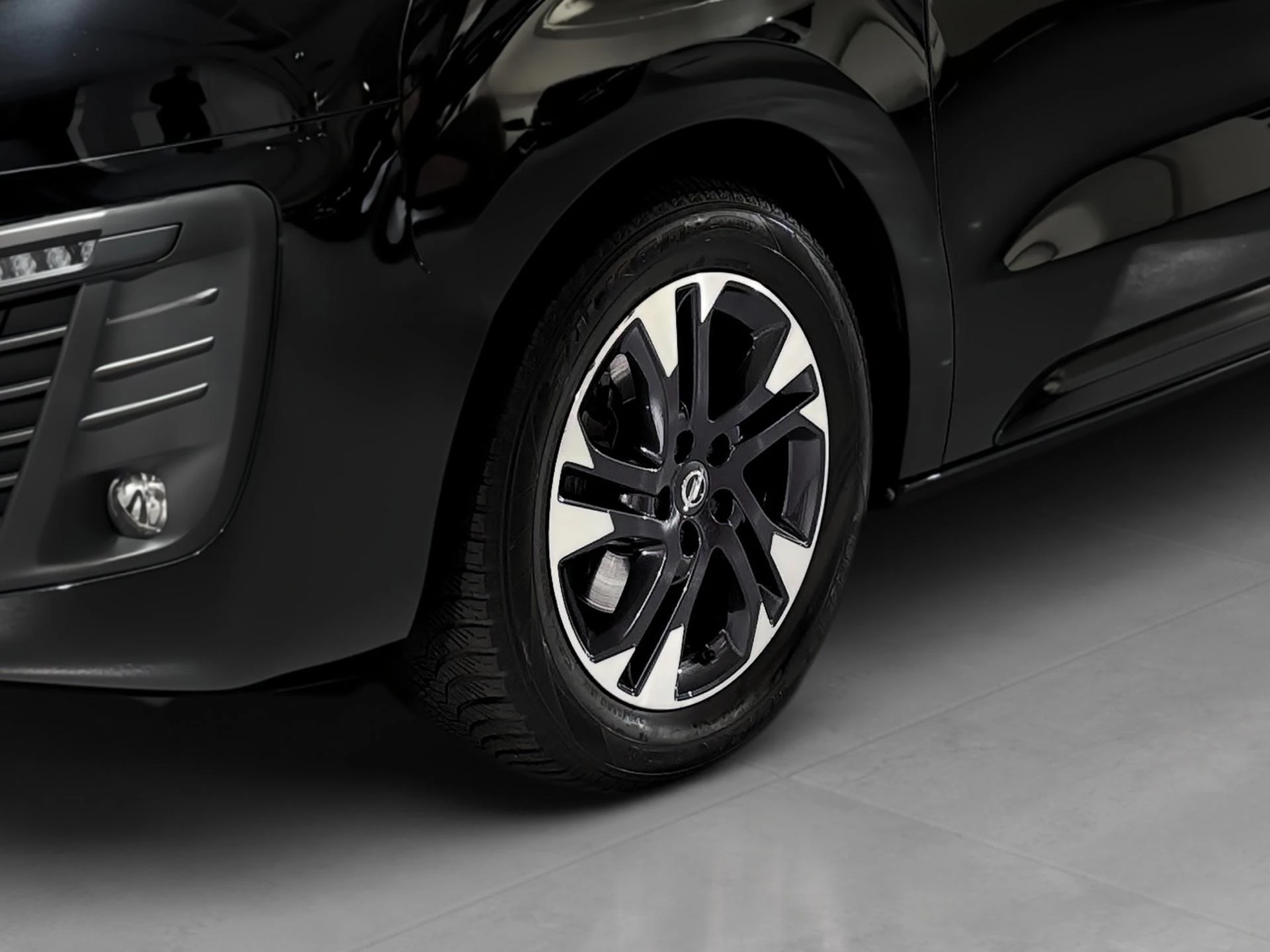 Opel-Zafira-image-13