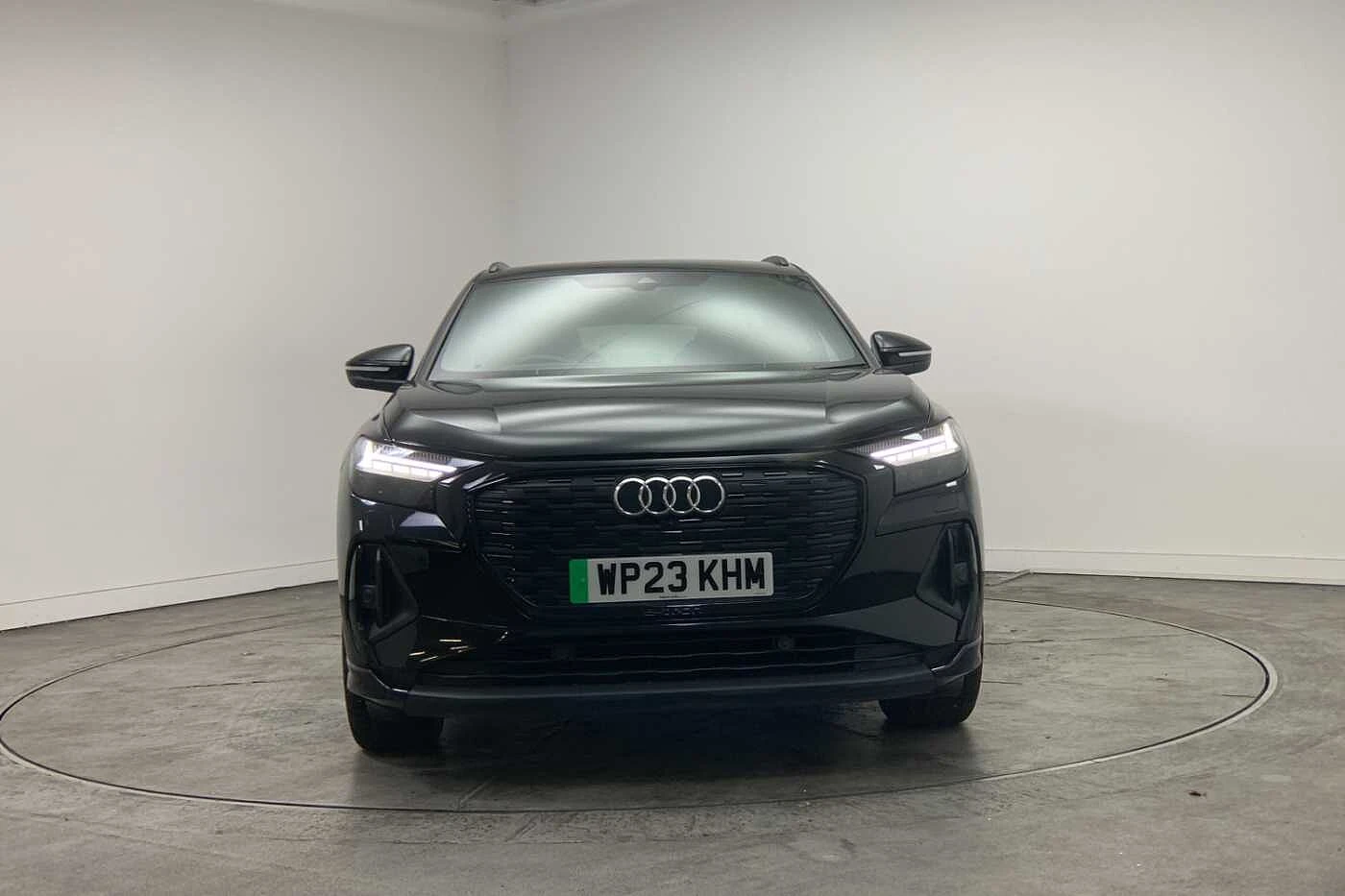 Audi-Q4 e-tron-image-6