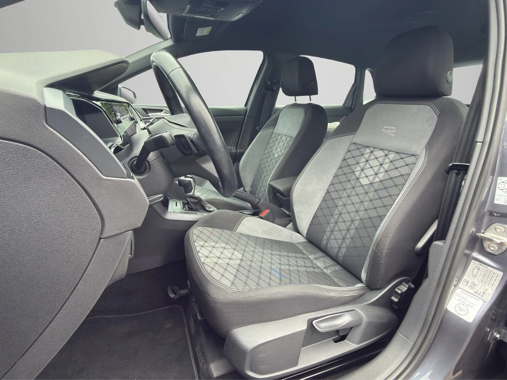 Volkswagen-Polo-image-6