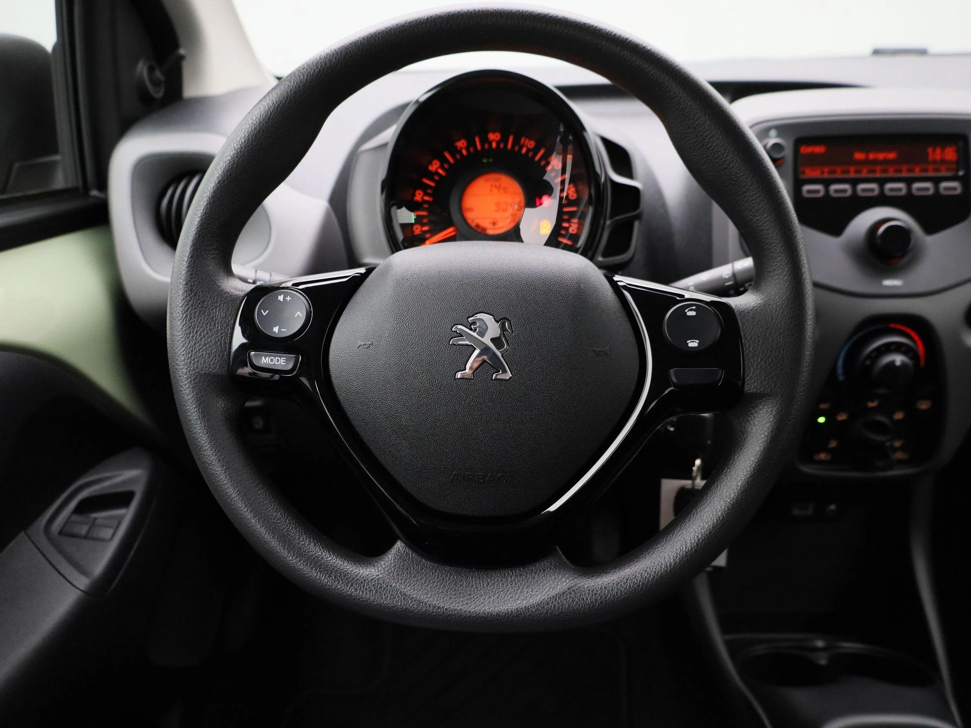 Peugeot-108-image-6