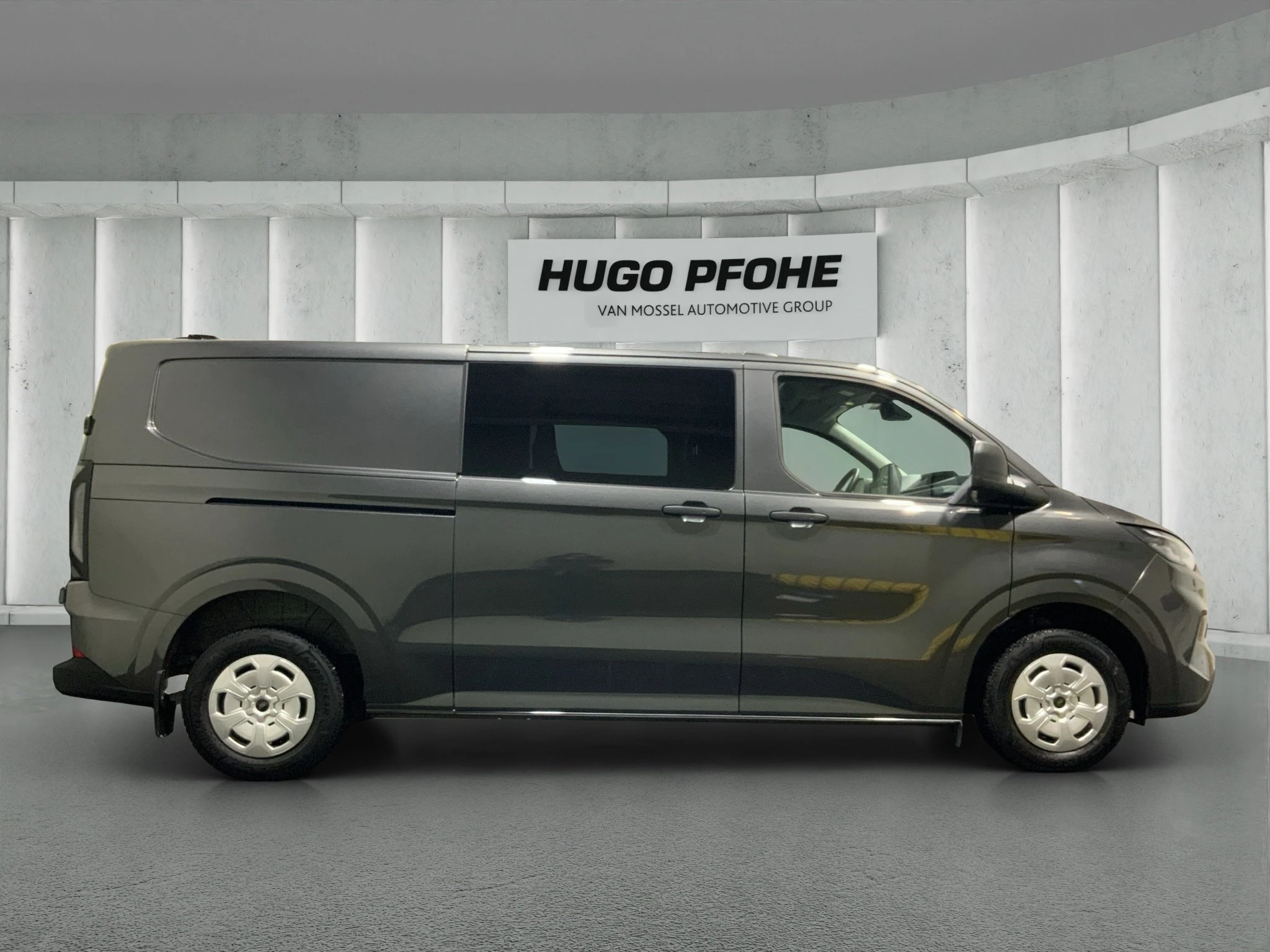 Ford-Transit Custom-image-5