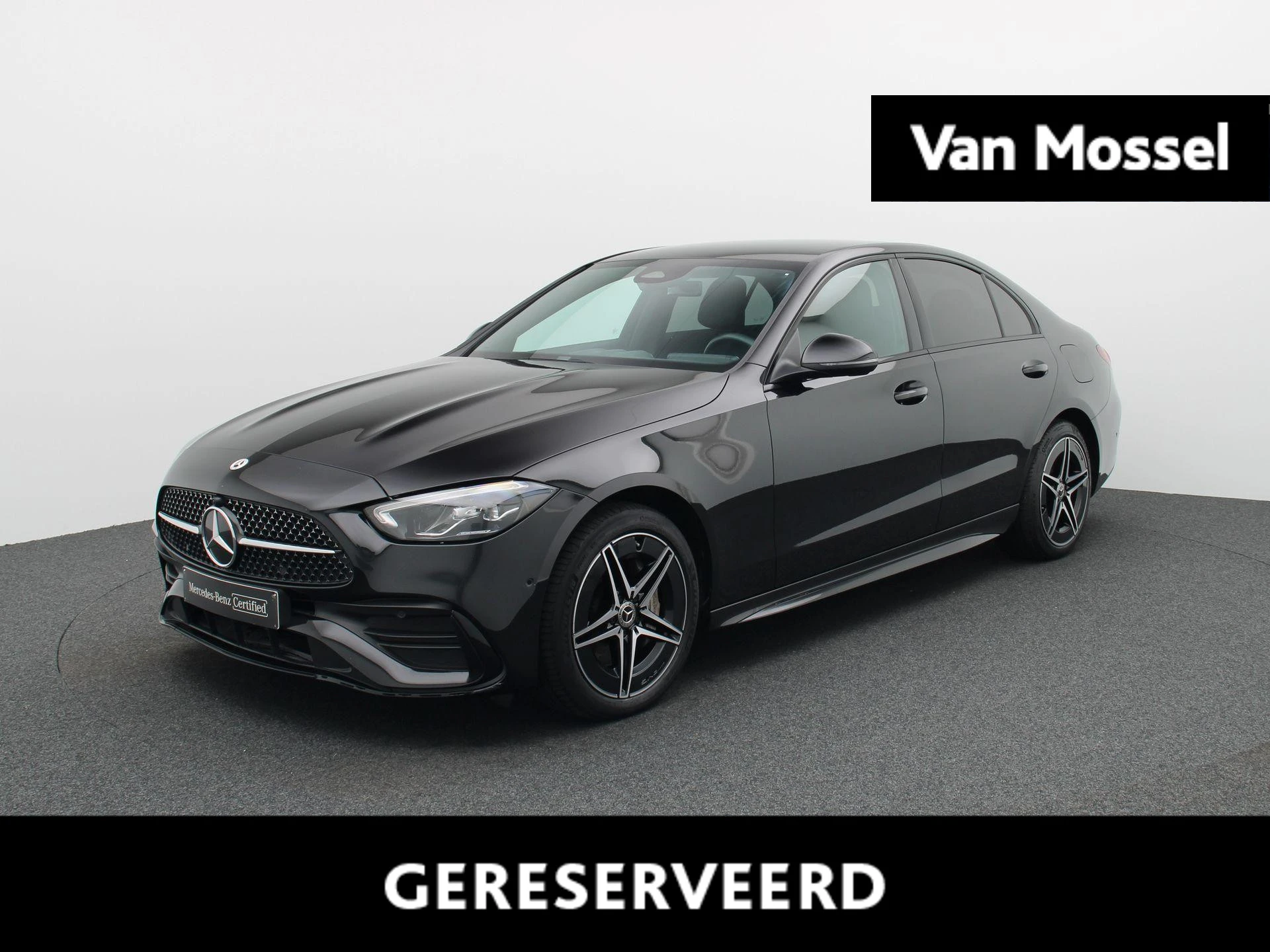 Mercedes-Benz-C-Klasse-image-0