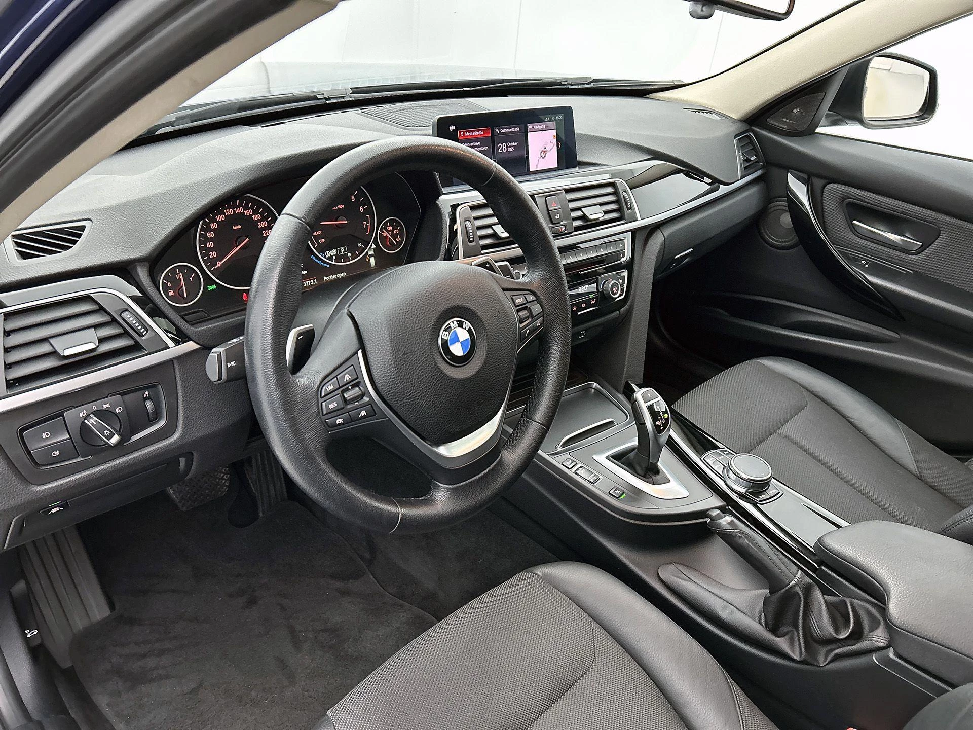 BMW-3 Serie-image-24