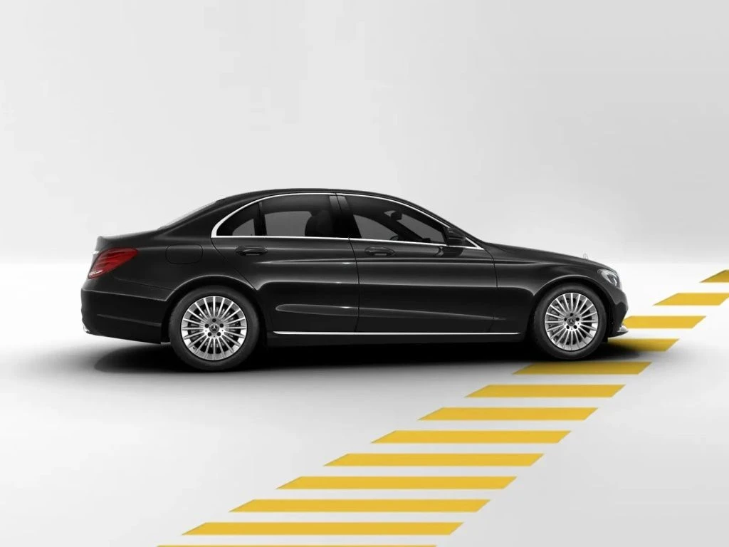 Mercedes-Benz-C-Klasse 200 d-image-6