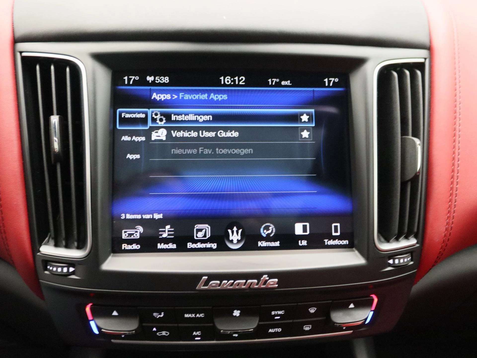 Maserati-Levante-image-8