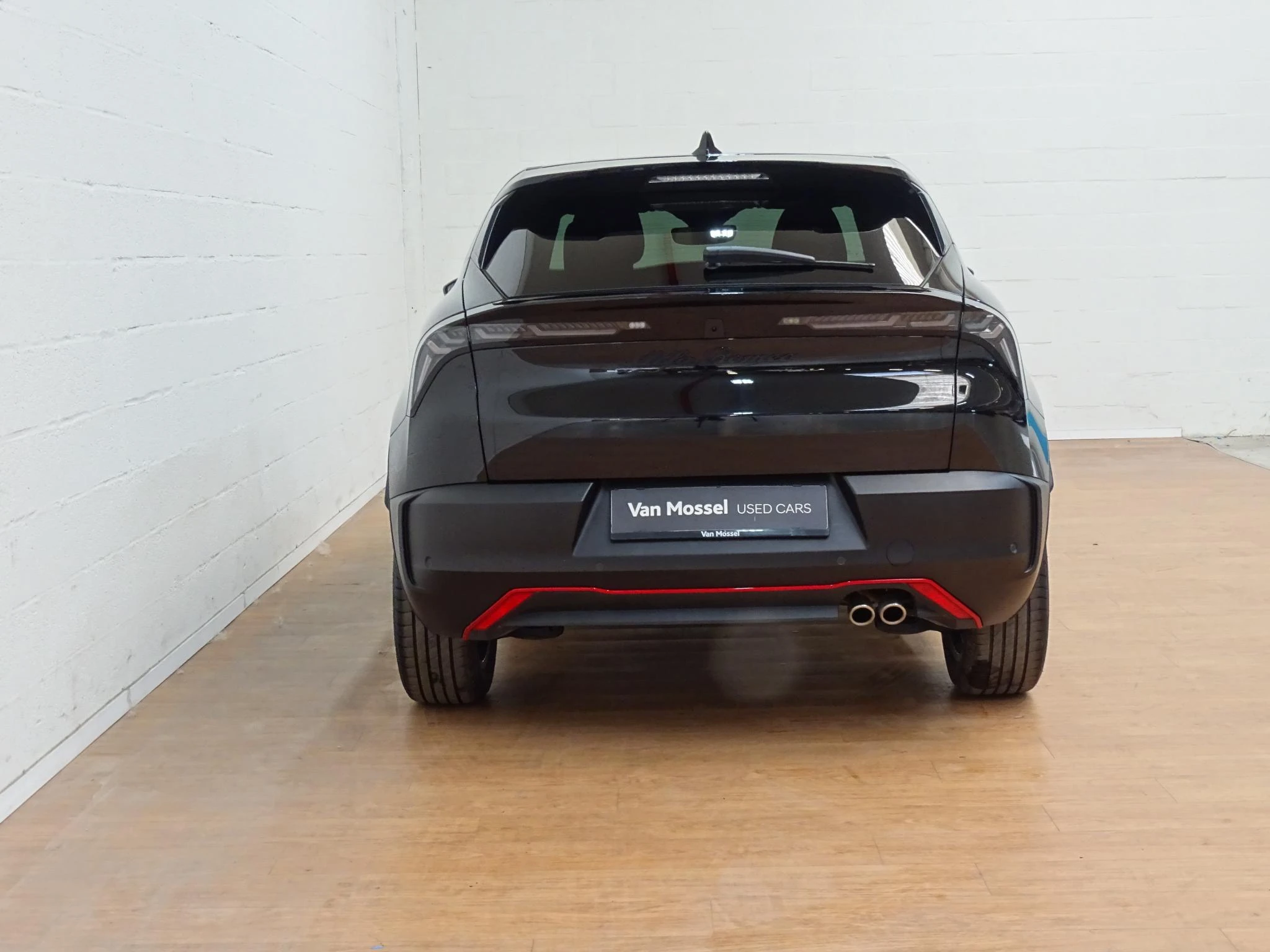 Alfa Romeo Junior 1.2 Hybrid 145 eDCT6 Ibrida Speciale