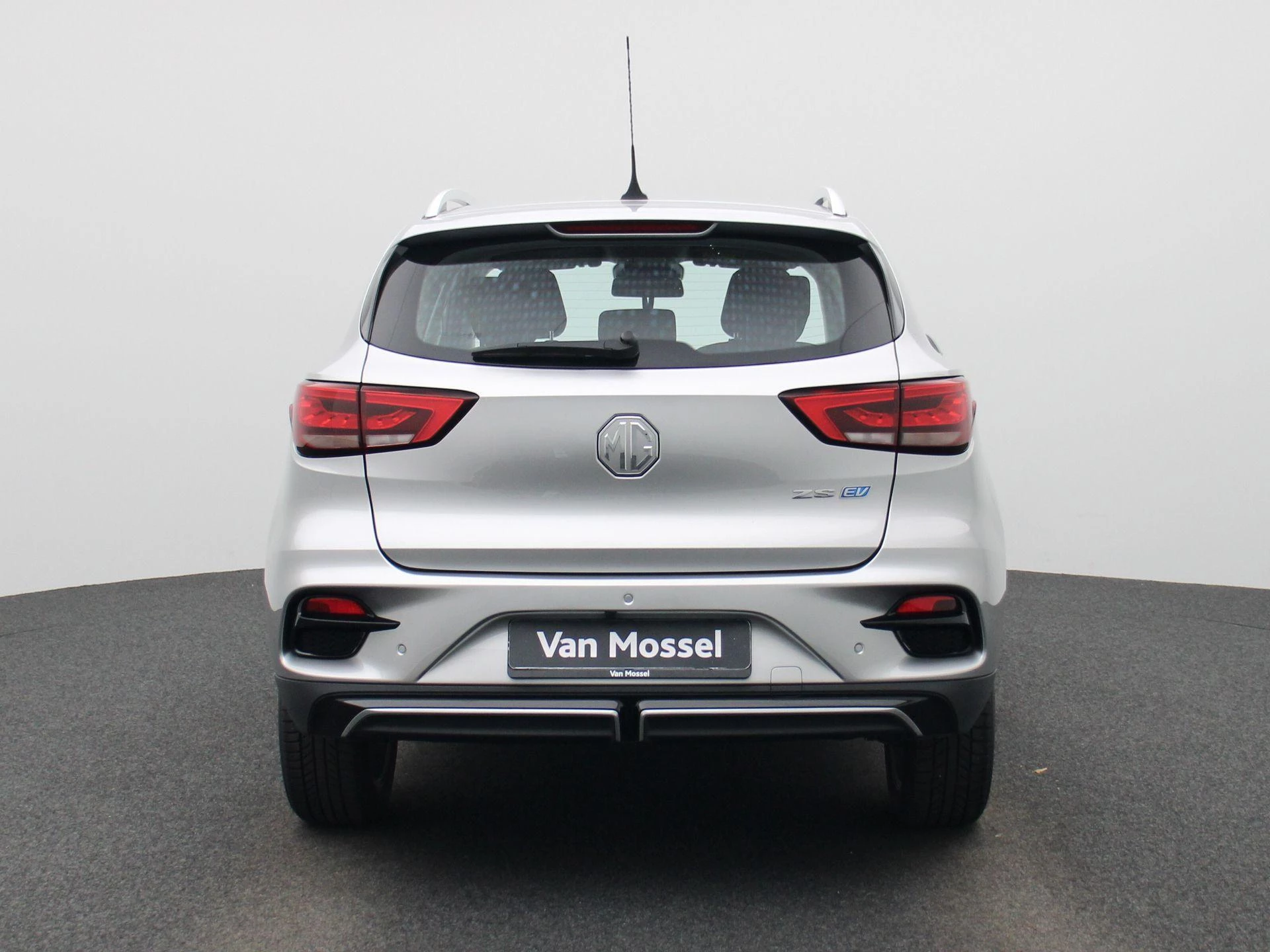 MG-ZS EV-image-4