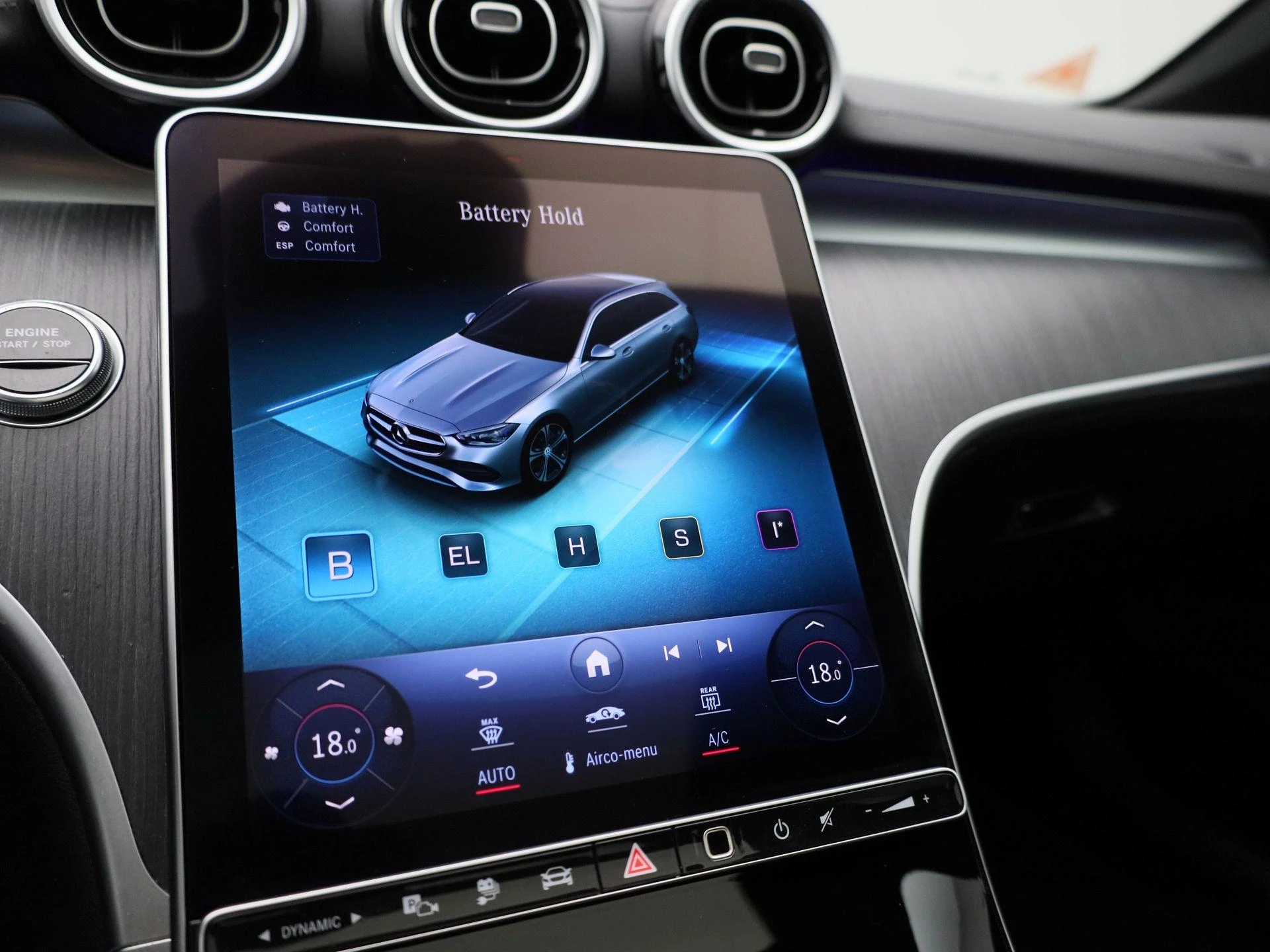 Mercedes-Benz-C-Klasse-image-22