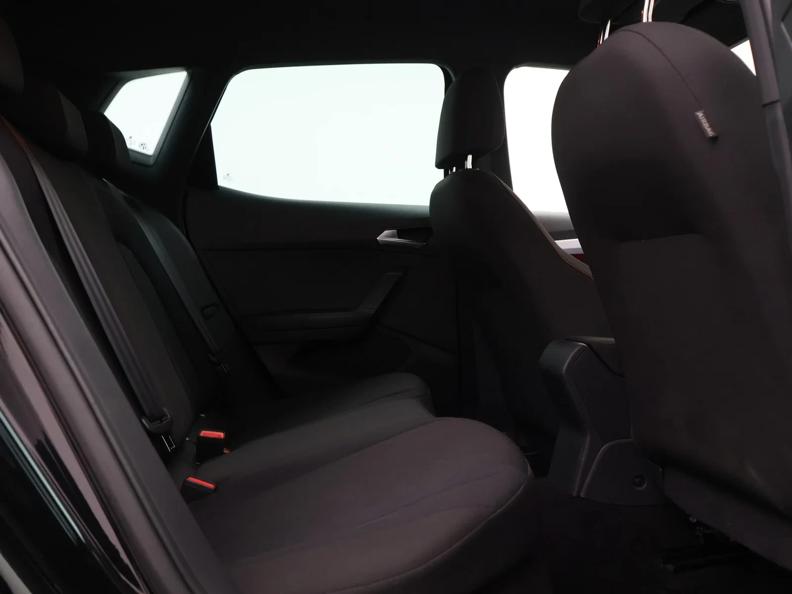 SEAT Arona Arona FR Limited 1.0TSI 110PK AUTOMAAT*VIRTUAL COCKPIT*CRUISE*CAMERA*PDC*APP-CONNECT*...*