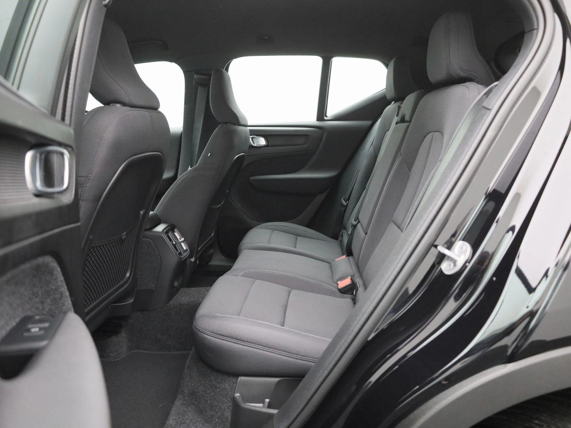 Volvo-XC40-image-11