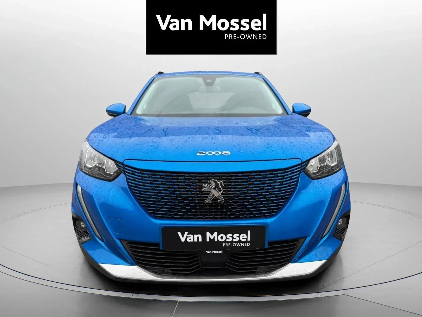 Peugeot-e-2008-image-1