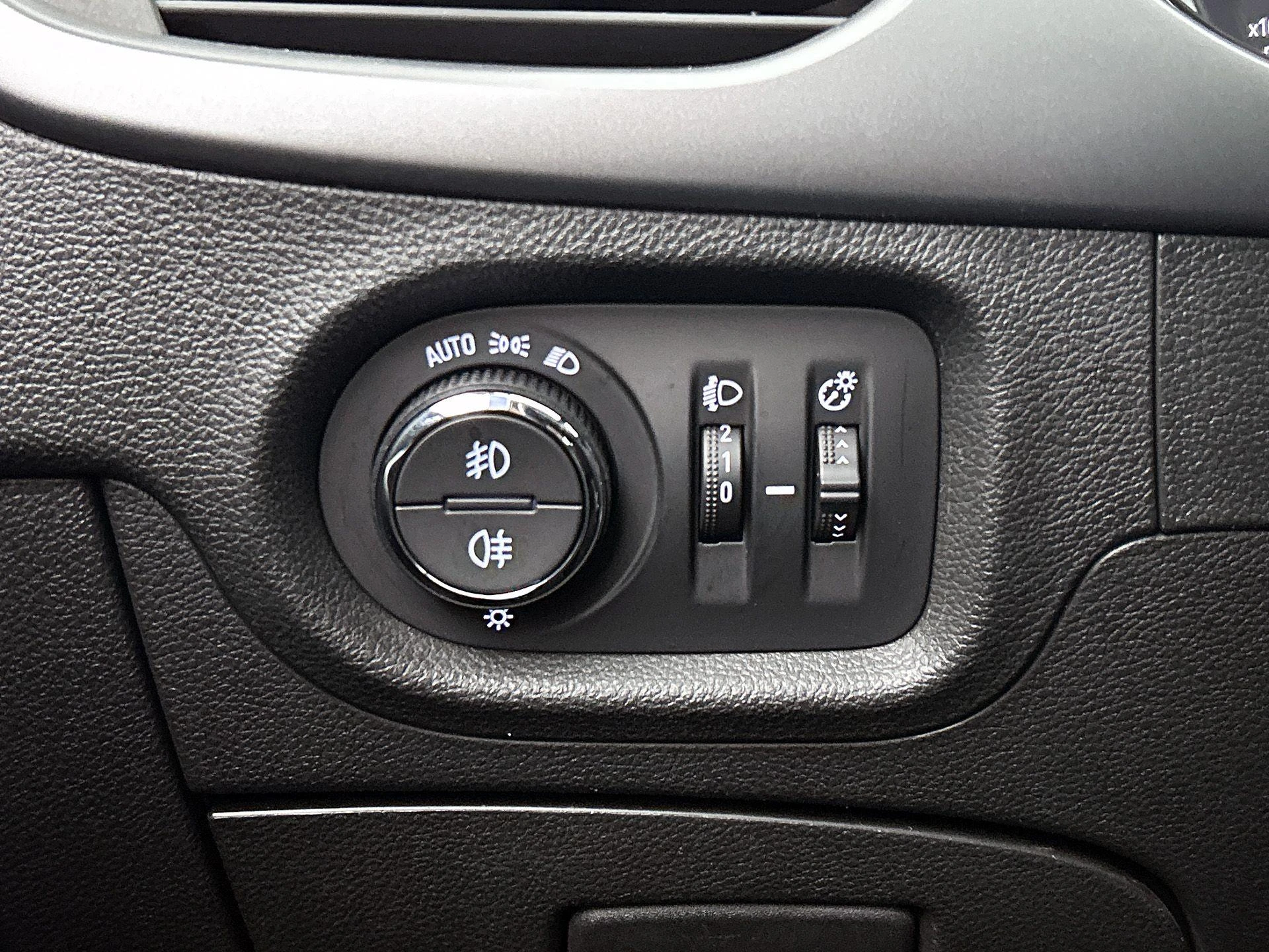 Opel-Astra-image-23