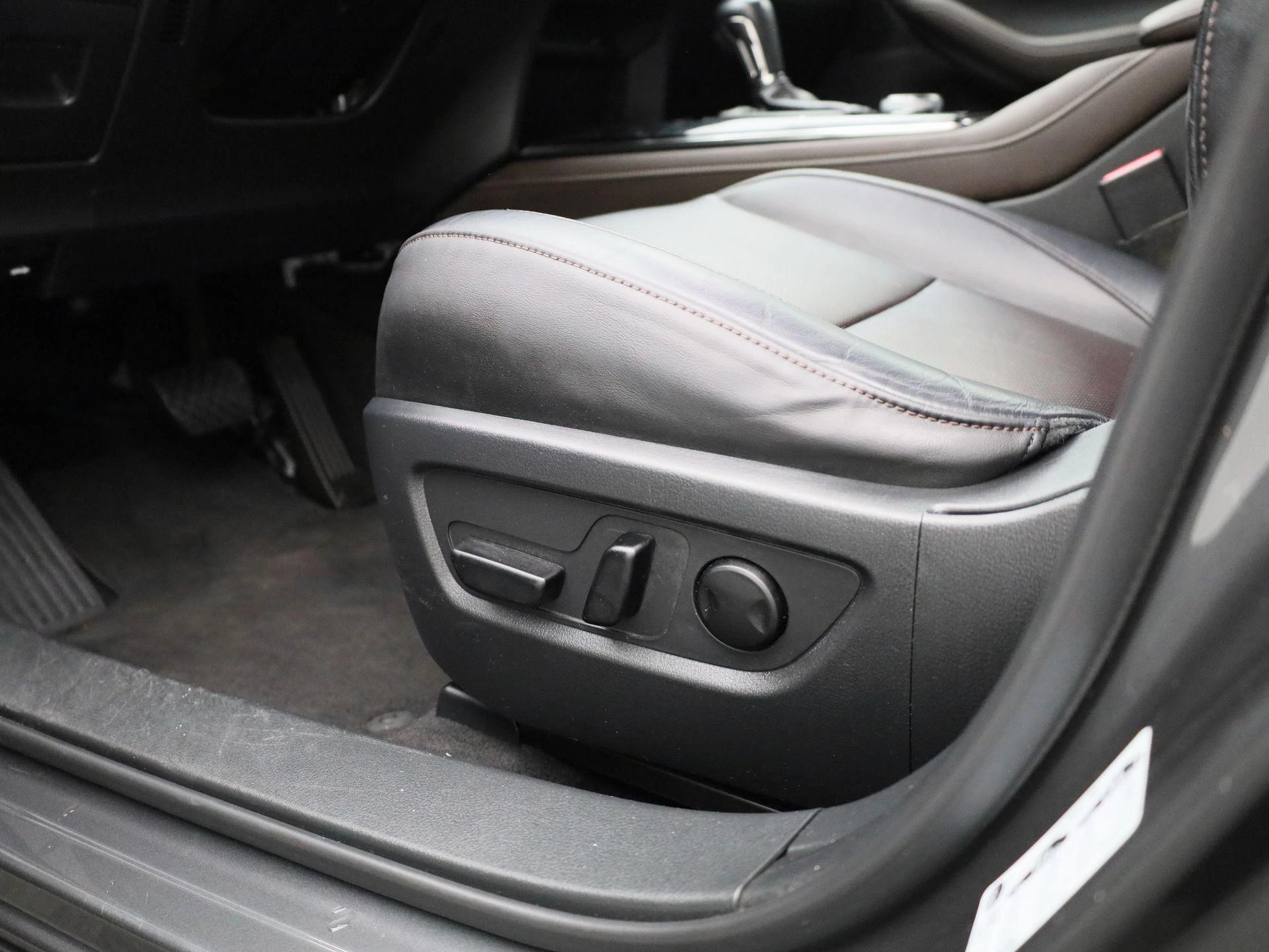 Mazda-CX-30-image-32