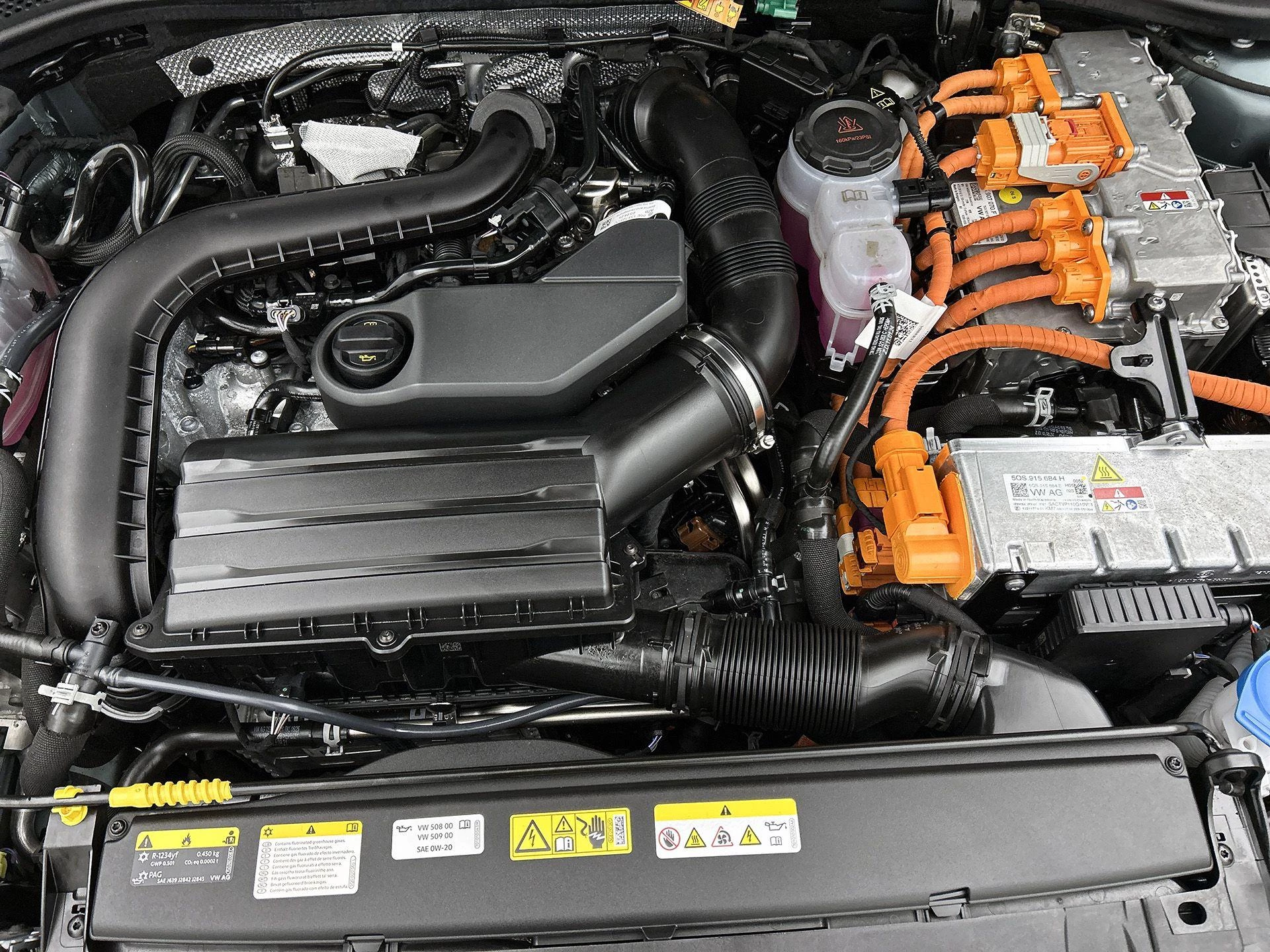 CUPRA Leon Sportstourer 1.5 TSI e-Hybrid VZ Extreme