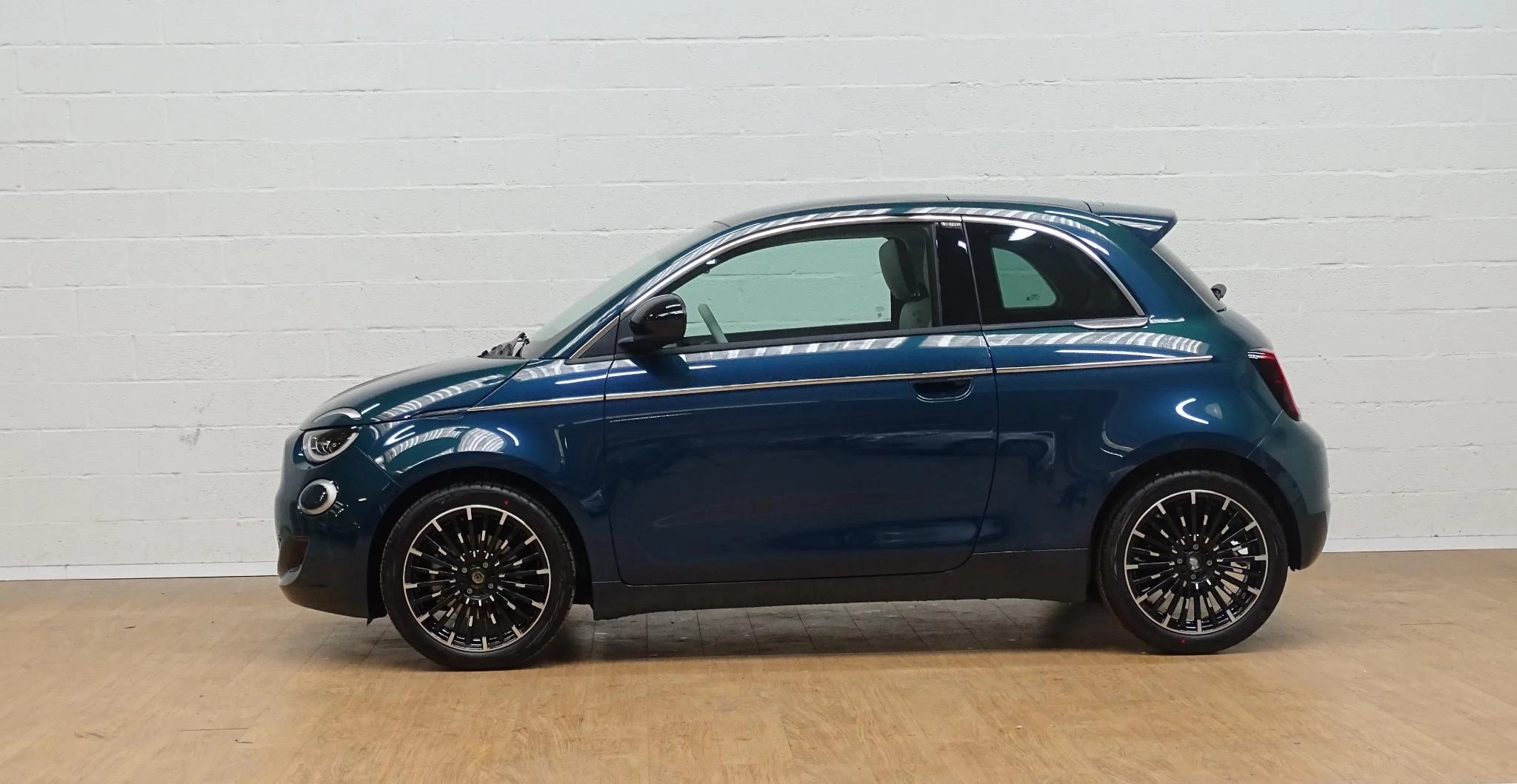 Fiat 500 1.0 Hybrid LA PRIMA