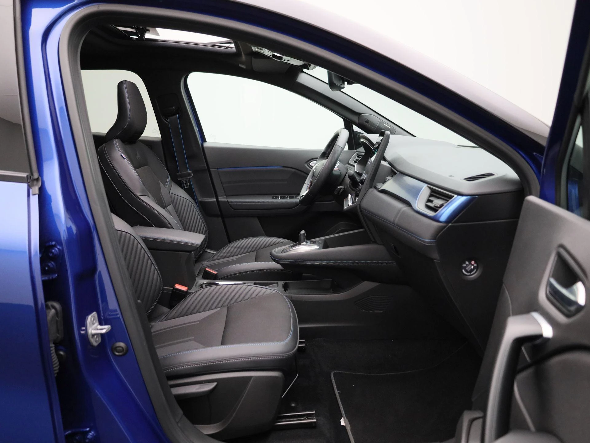 Renault-Captur-image-37