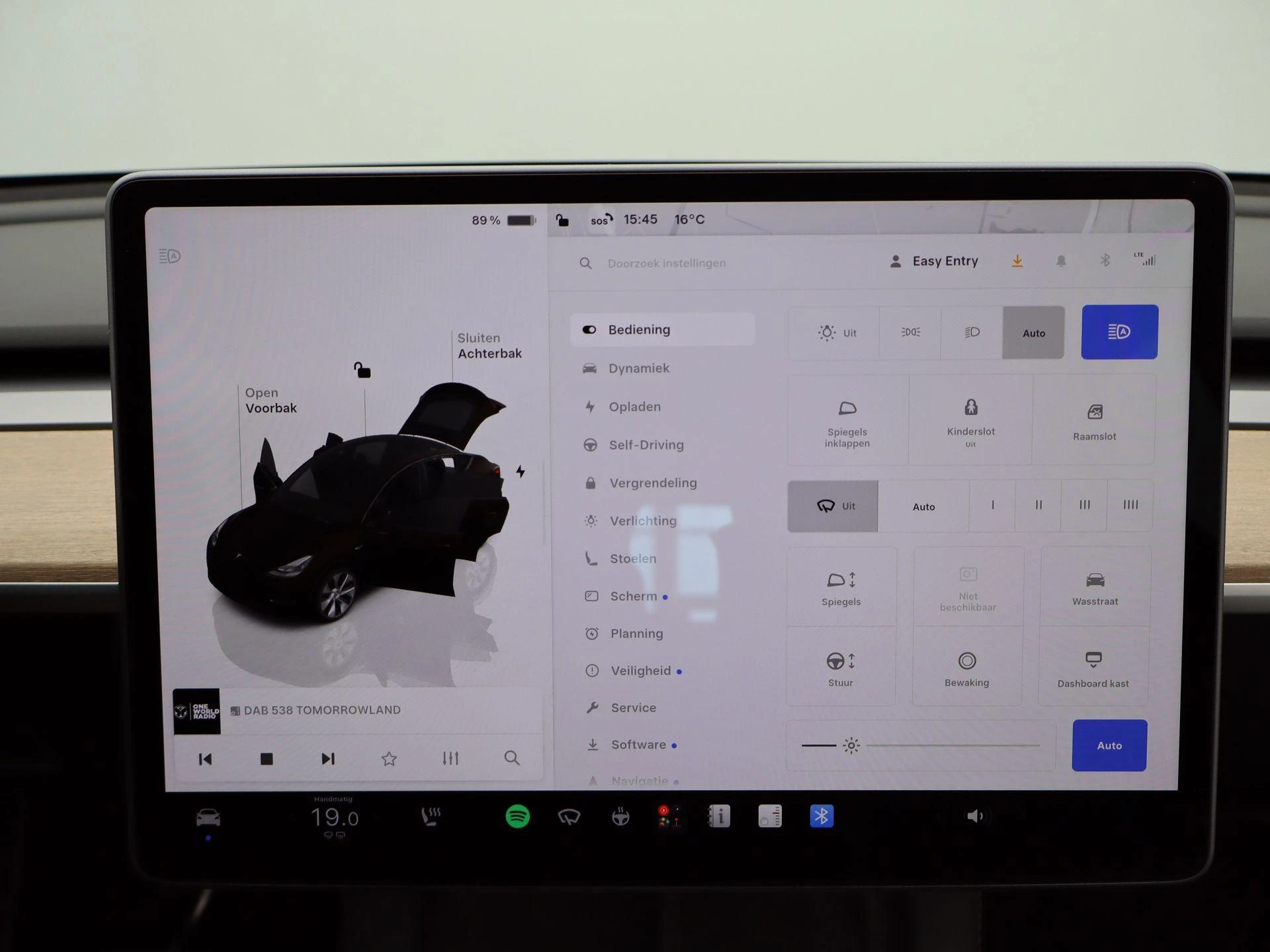 Tesla-Model Y-image-13